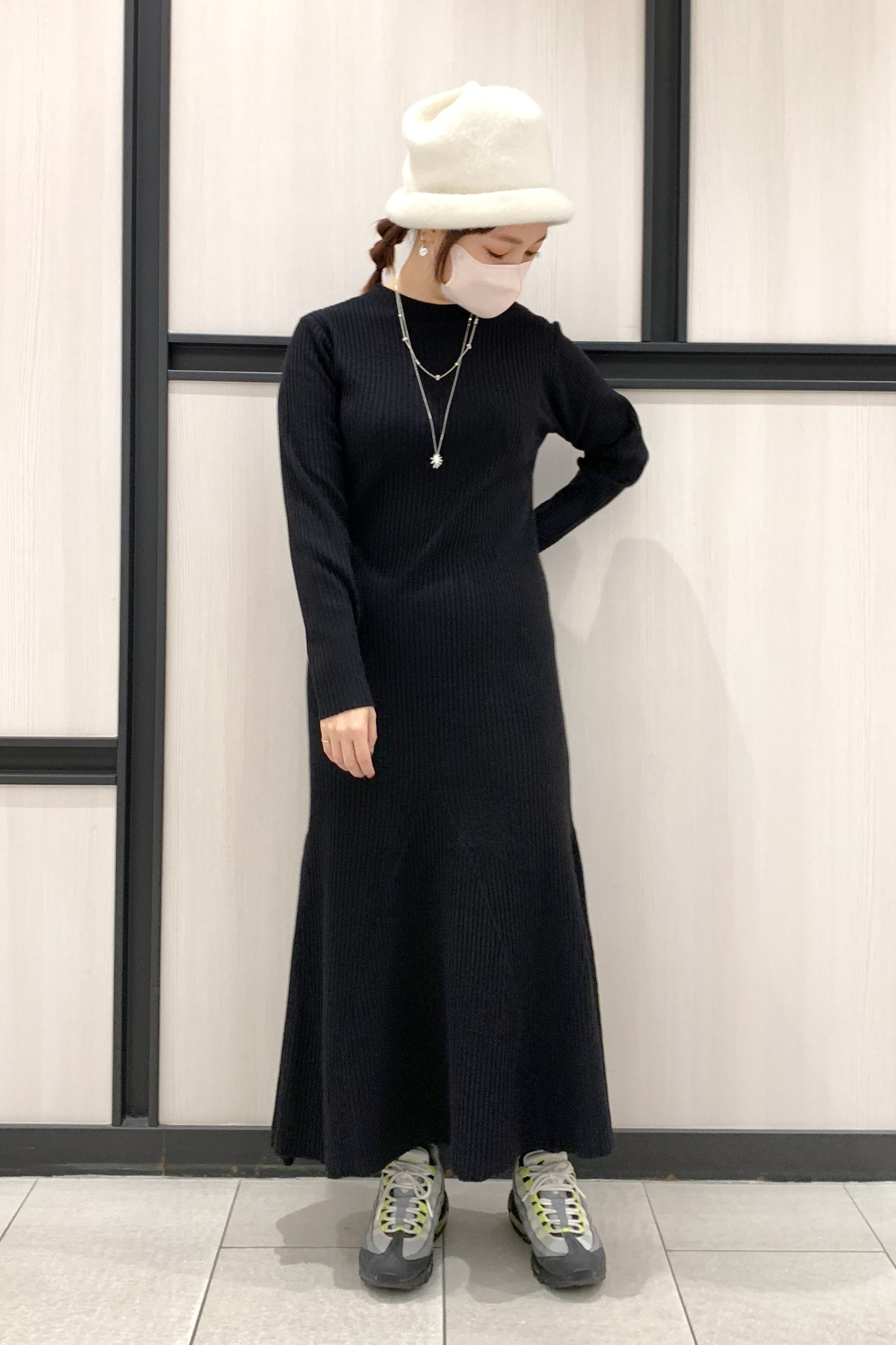NARCISSE staff S(149cm)