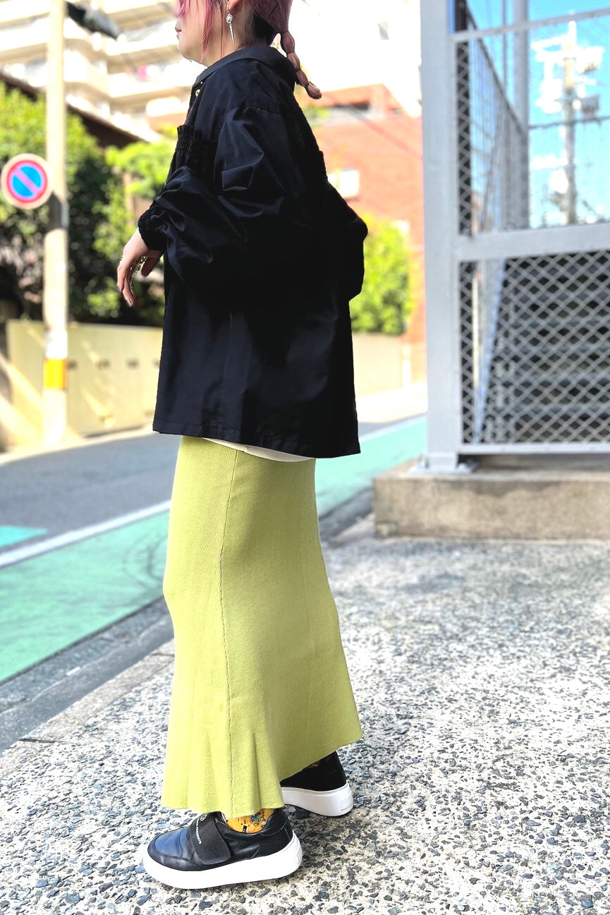 バックギャザーコーチジャケット