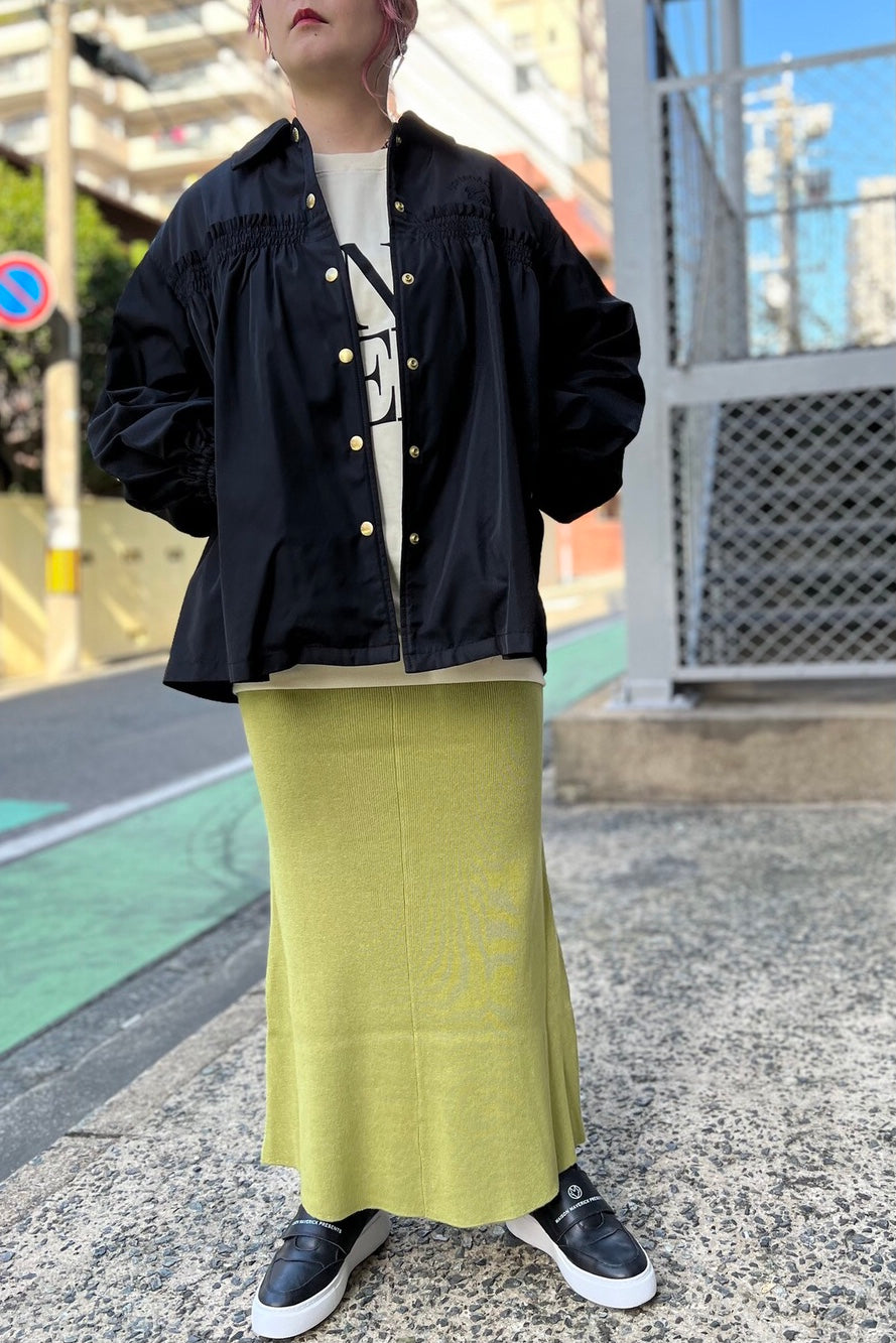 バックギャザーコーチジャケット