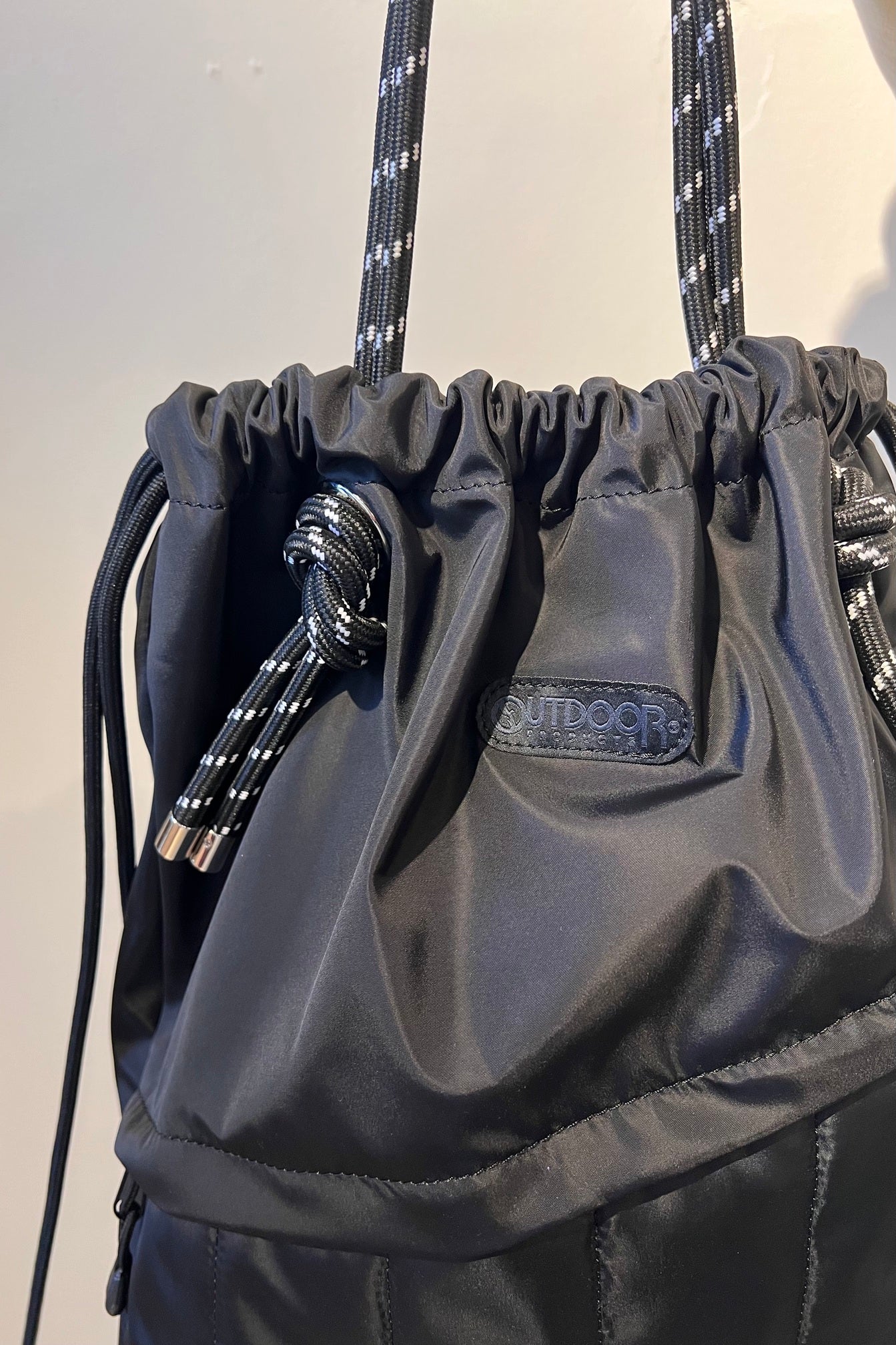 +81BRANCA×OUTDOOR PRODUCTS ステッチデザインナップサック