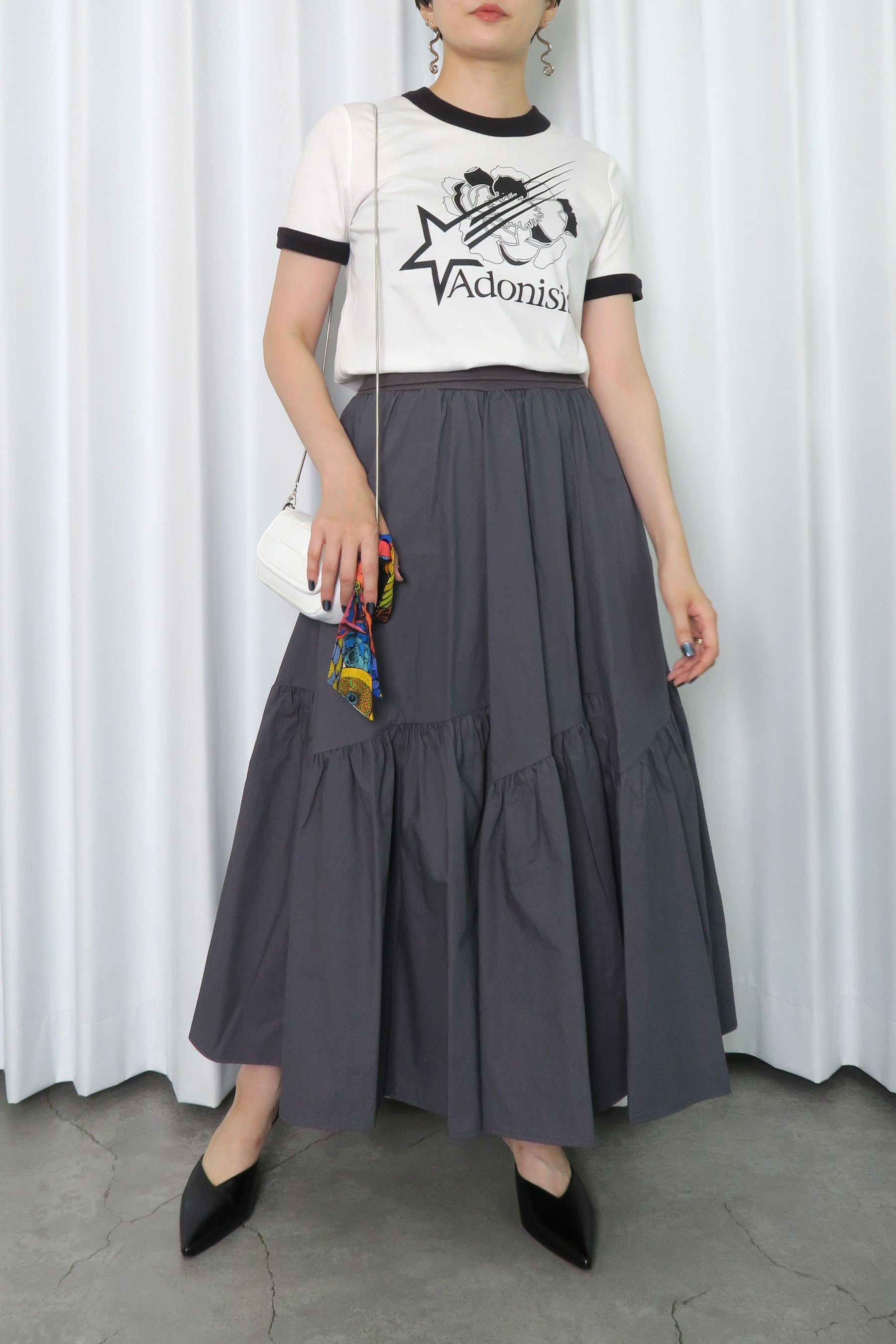 Adnisis ( アドニシス ) ロゴ プリント 半袖 Tシャツ