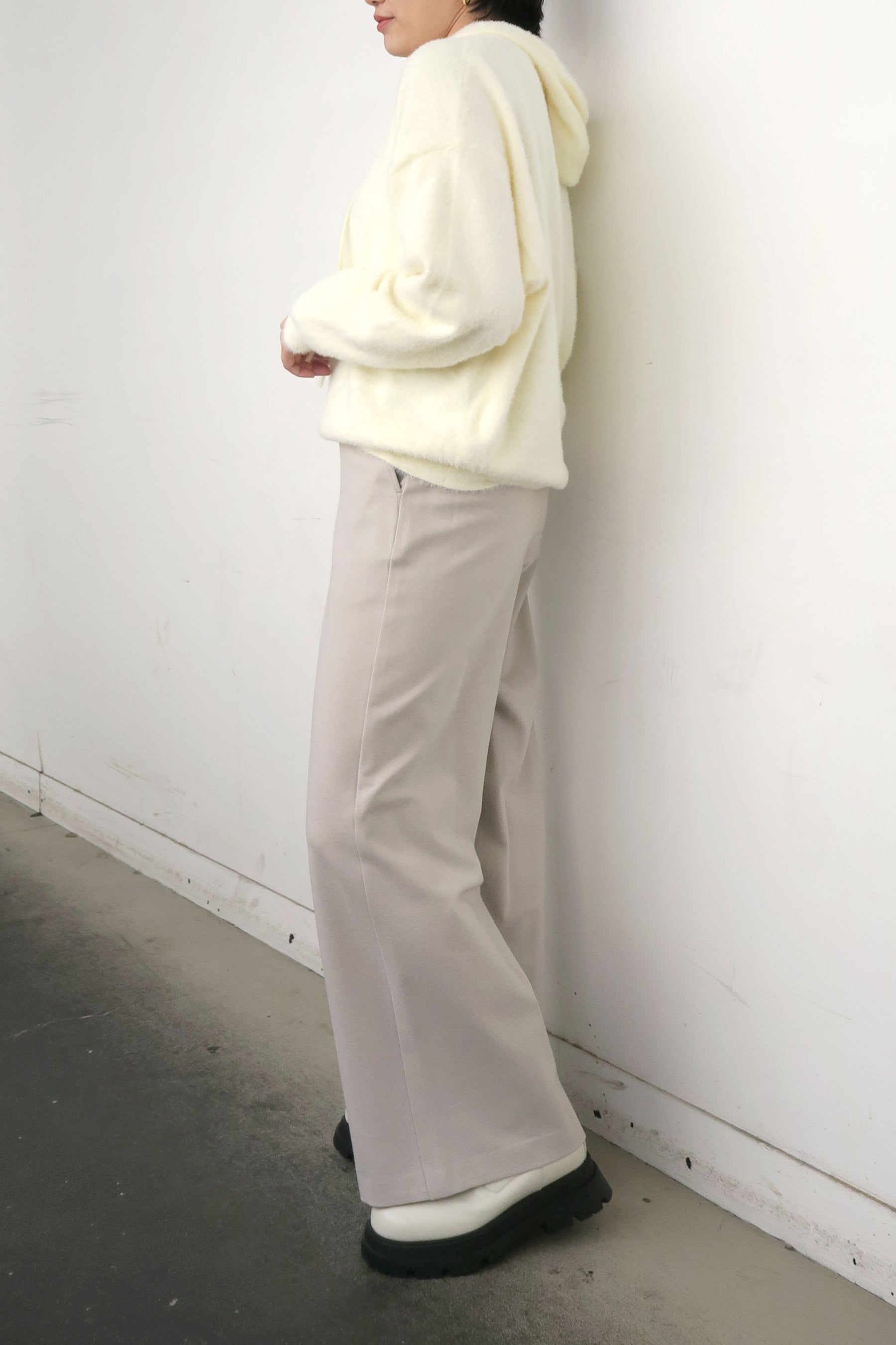 ウォームストレッチワイドパンツ