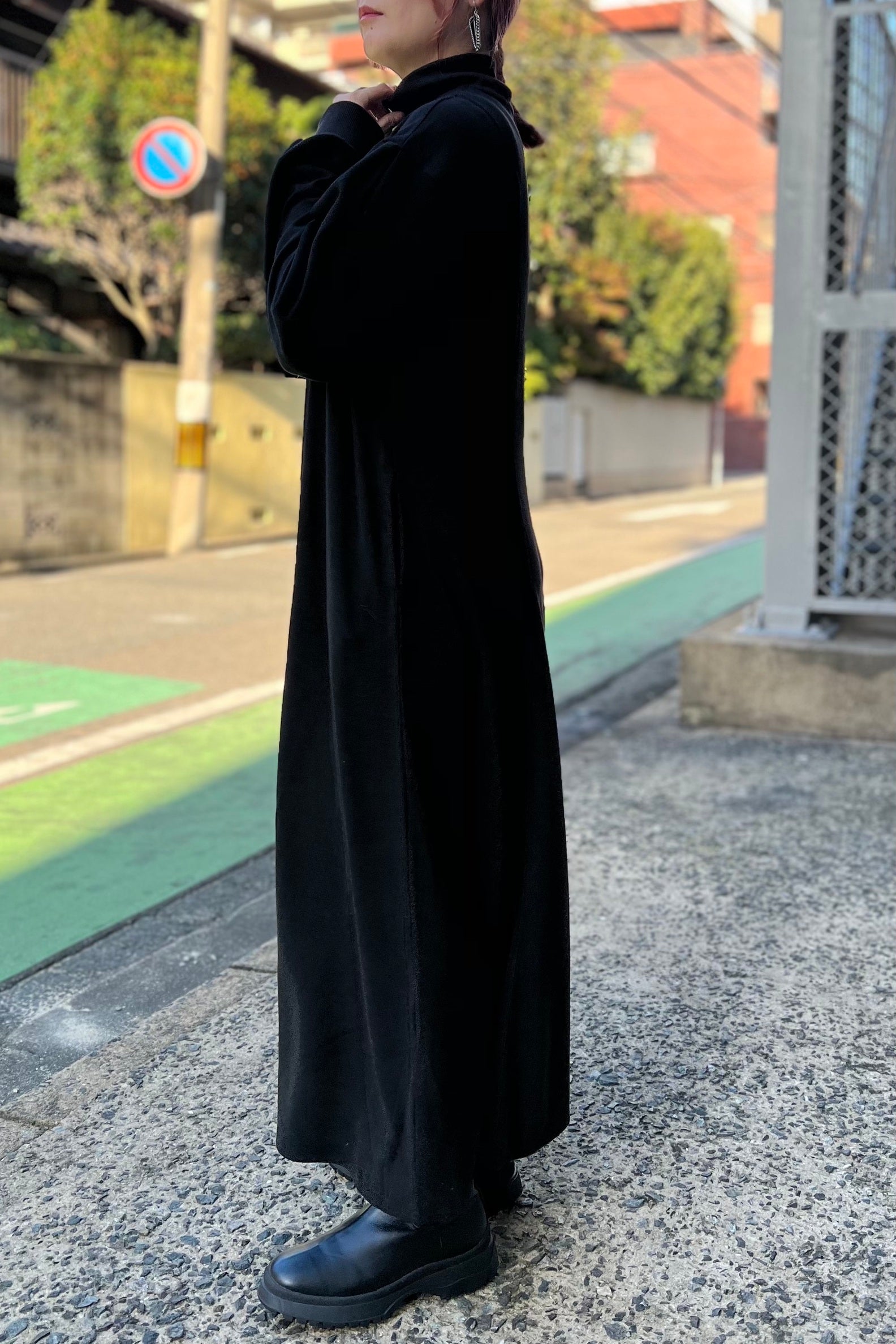 ハーフジップカットワンピース