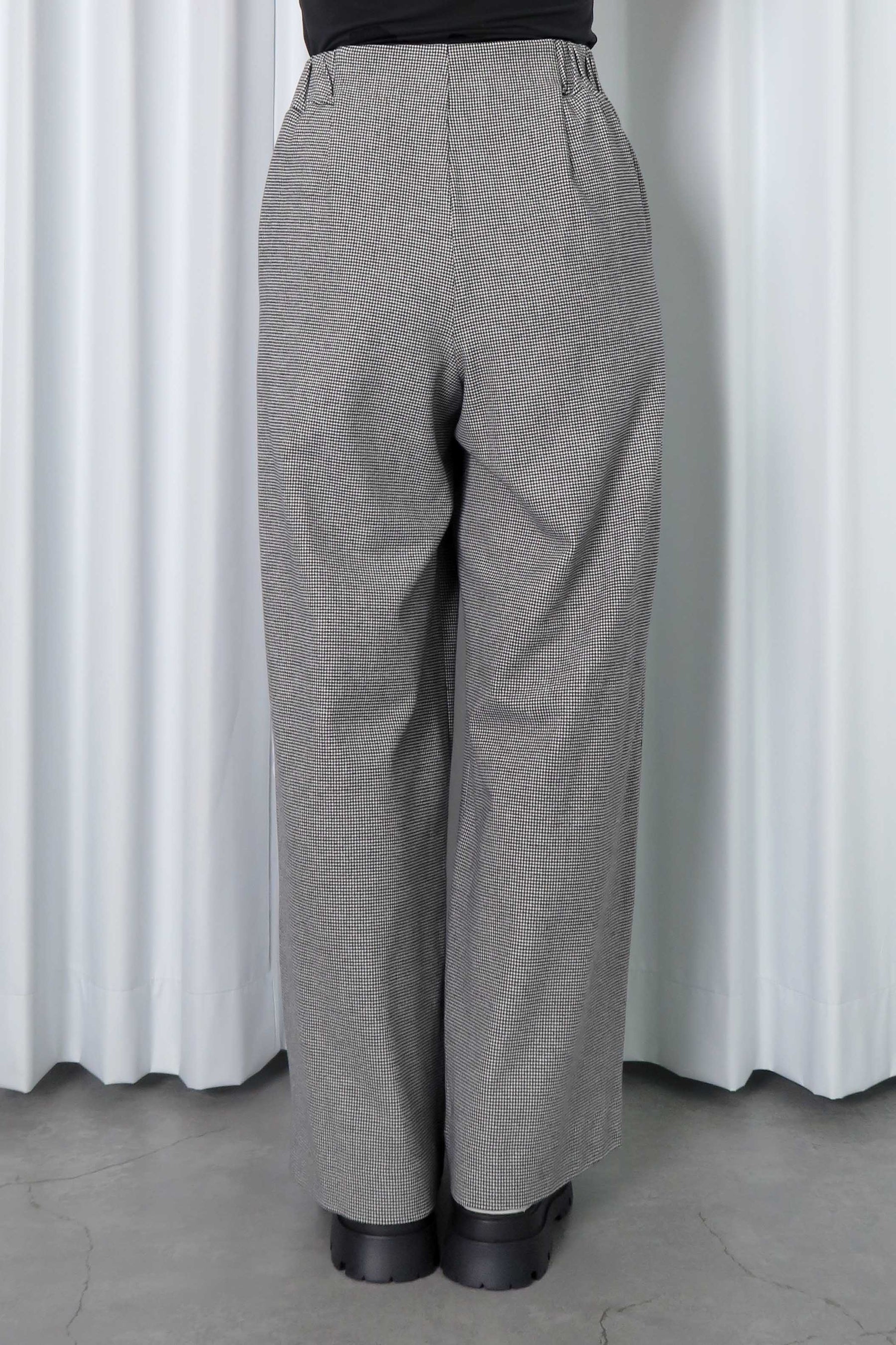 ウォームストレッチワイドパンツ