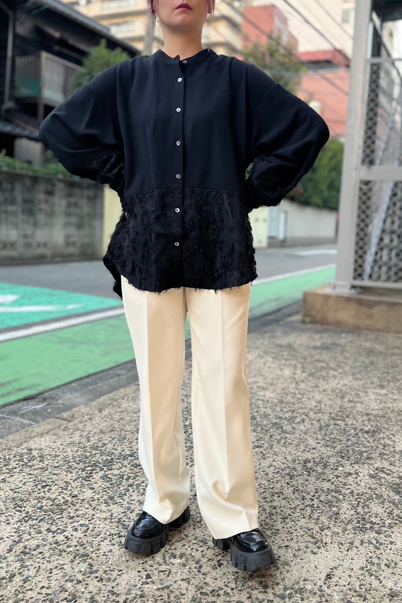 カットジャガード切替ブラウス