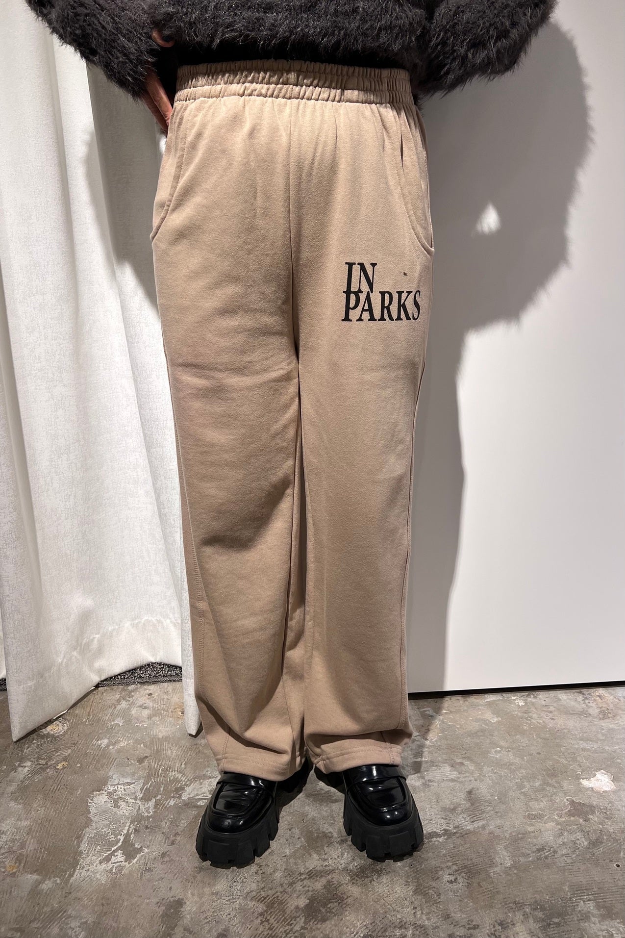 CHIGNON (シニヨン) 裏毛スウェットロゴ2wayパンツ 3235-360ko レディース y2k