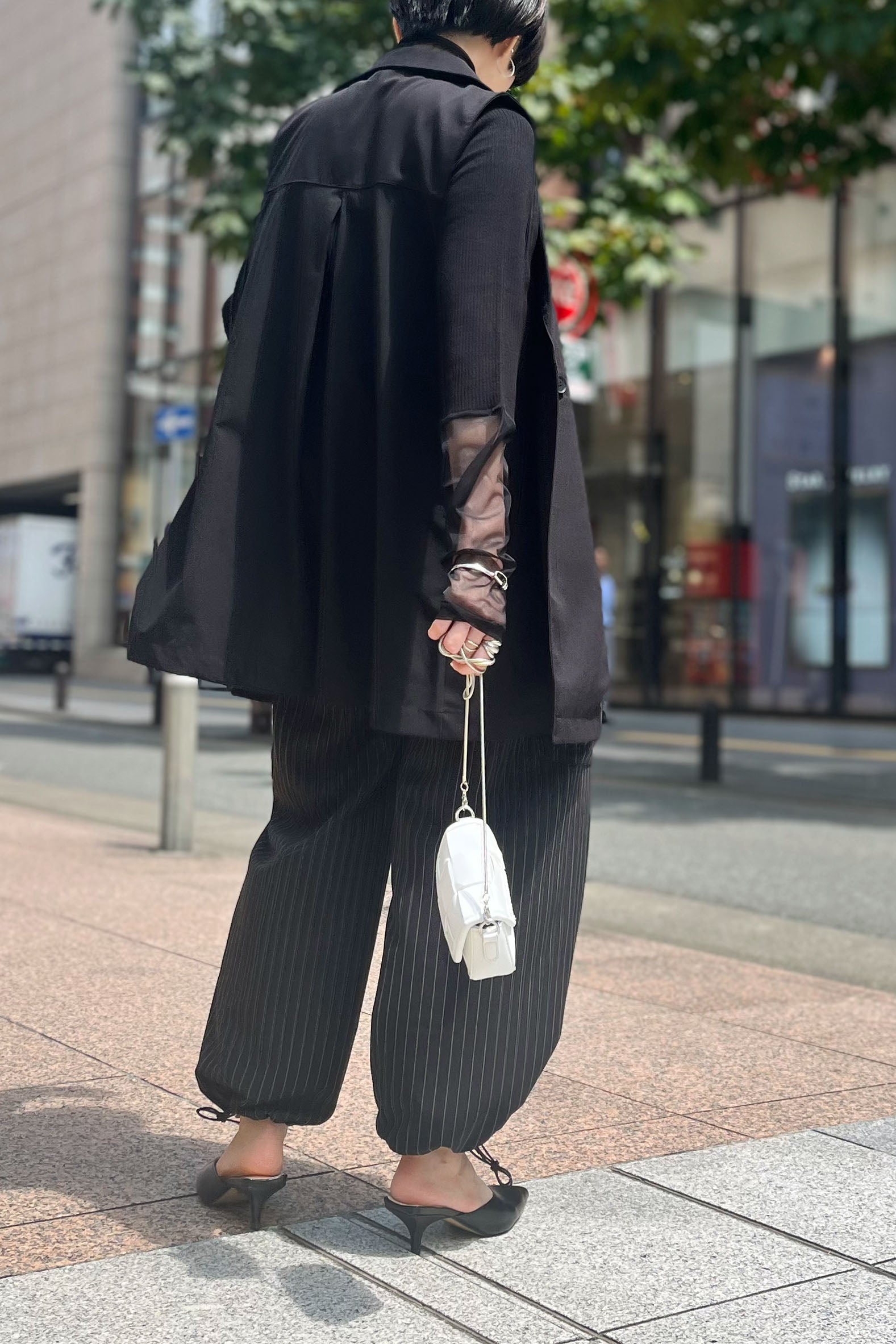 袖×襟チュールカットソー