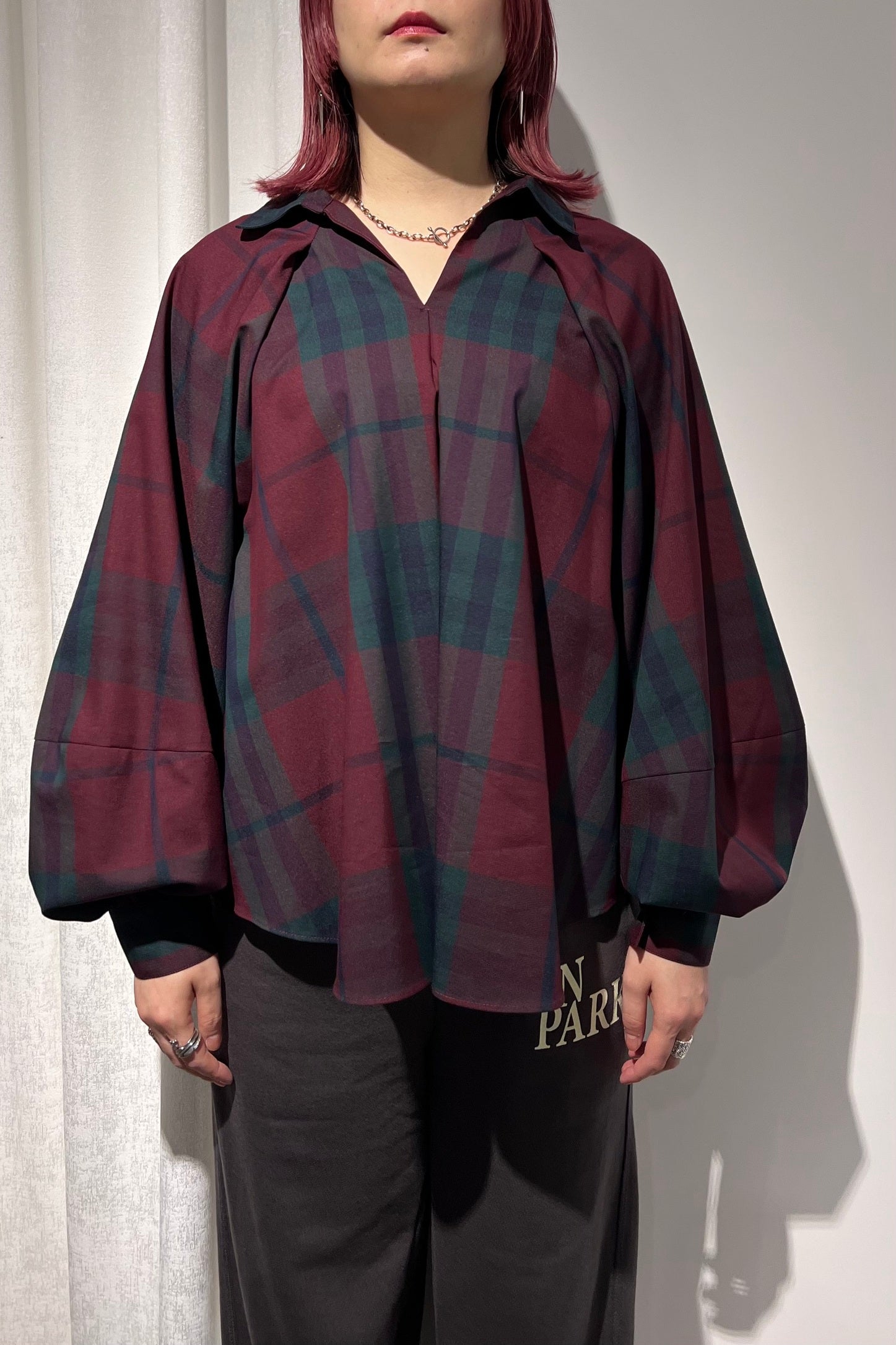 CHIGNON (シニヨン) チェック 袖 ボリューム ブラウス ボルドー ワイン レッド レディース 1435-247kk