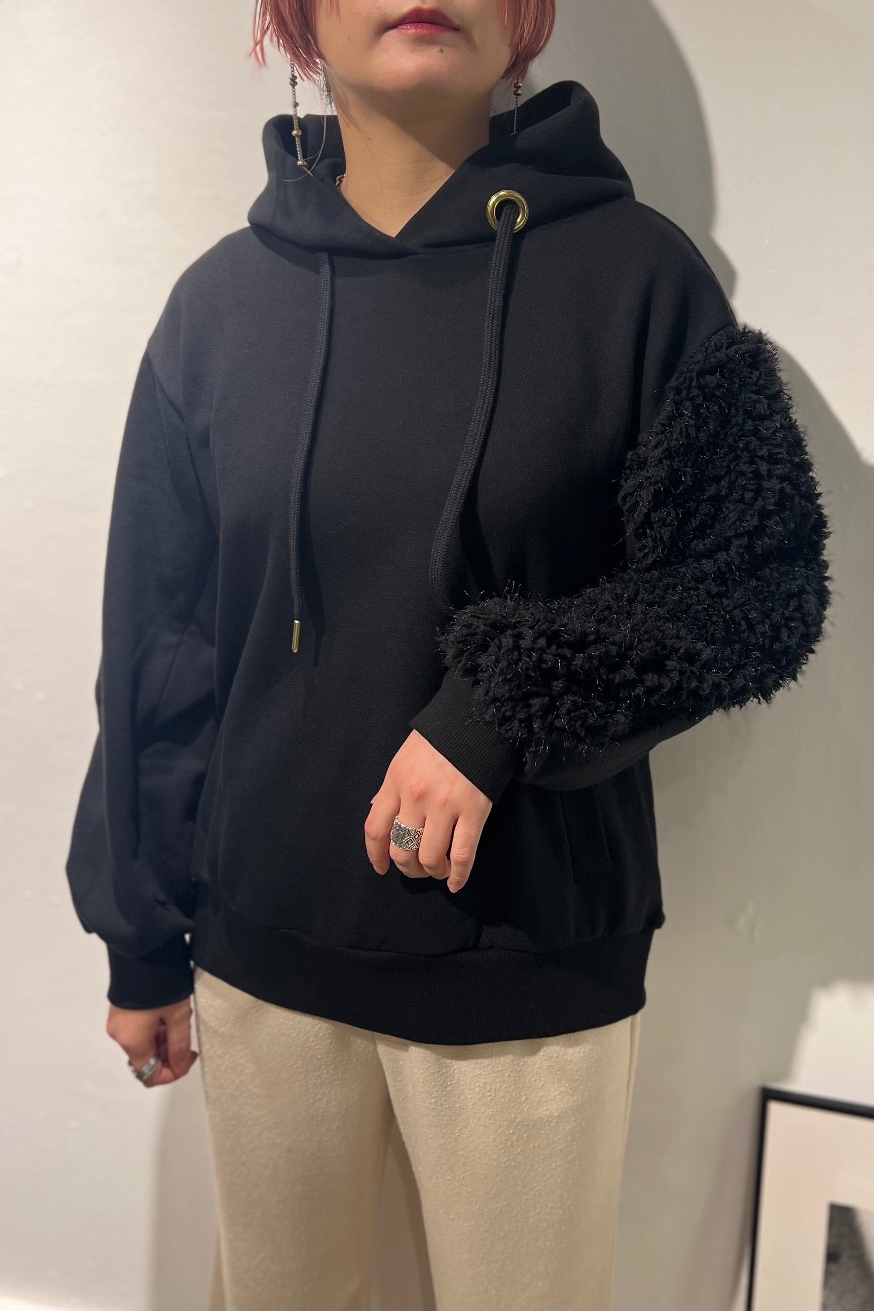 袖 ファー ロゴ パーカー スウェット レディース