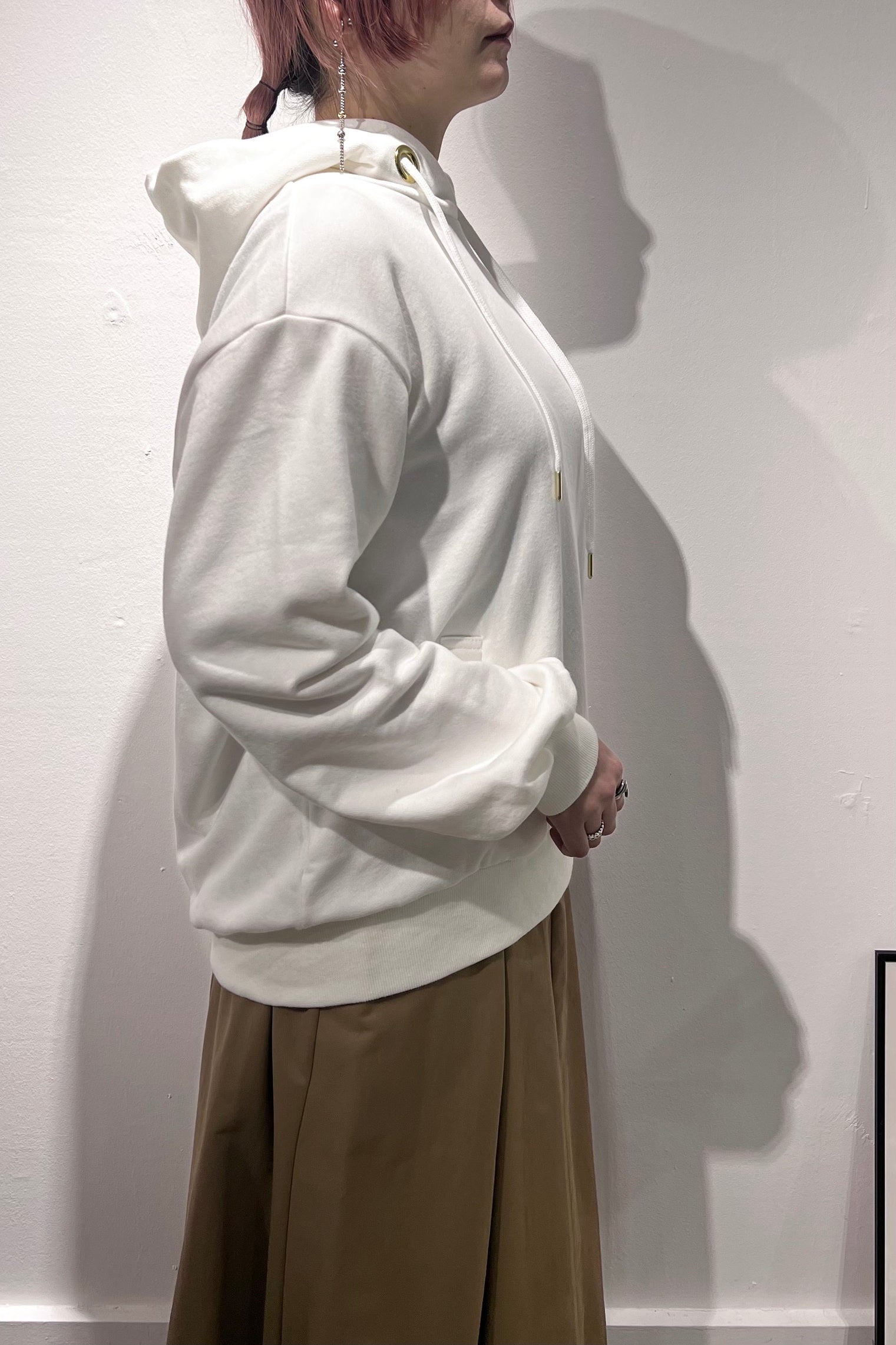 アシメファースリーブフーディー