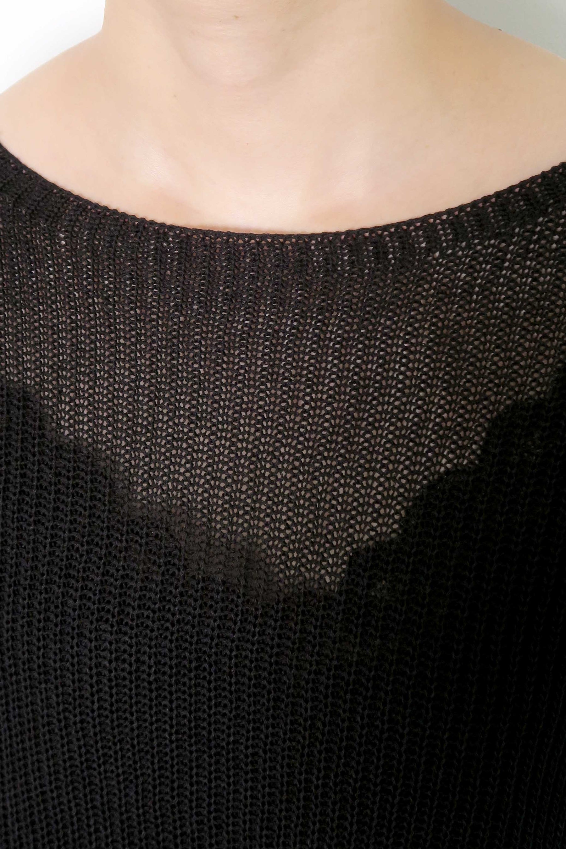 細メッシュニット