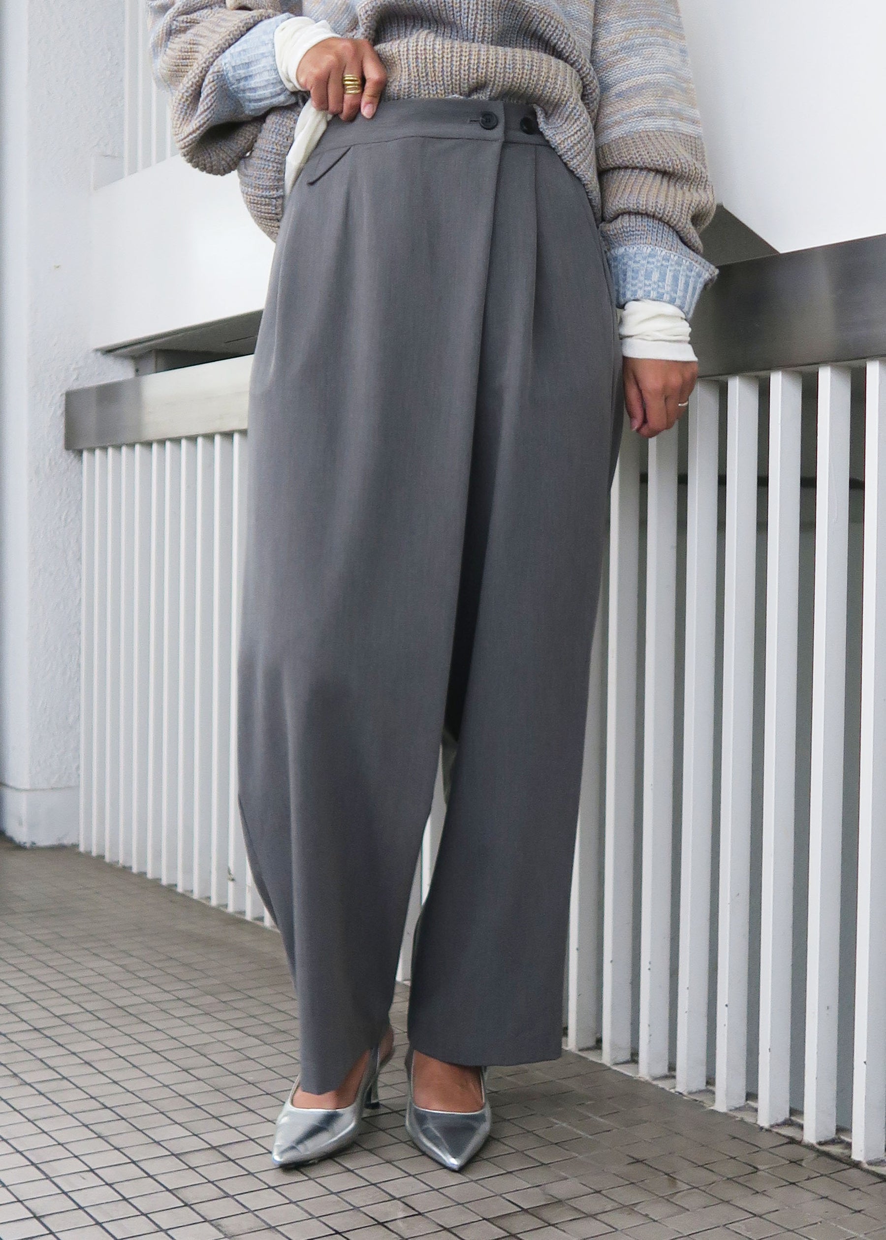 ドロストカーゴパンツ