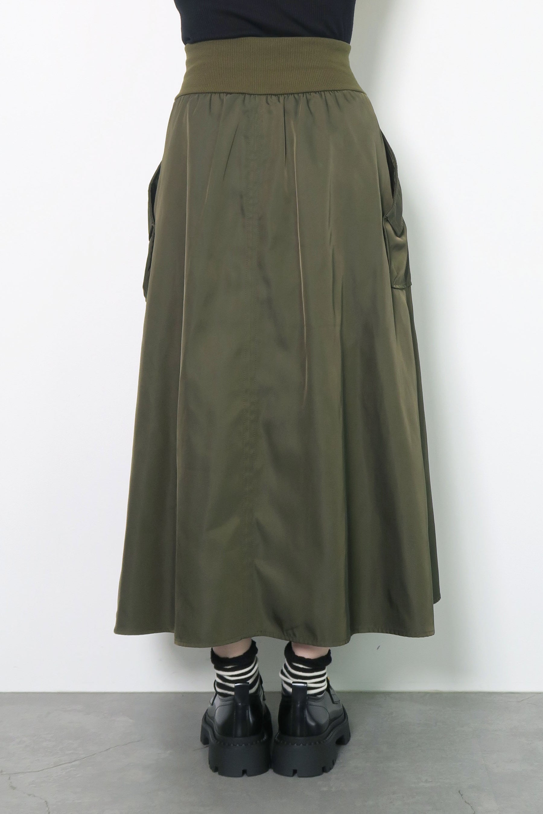 MA-1ロングスカート