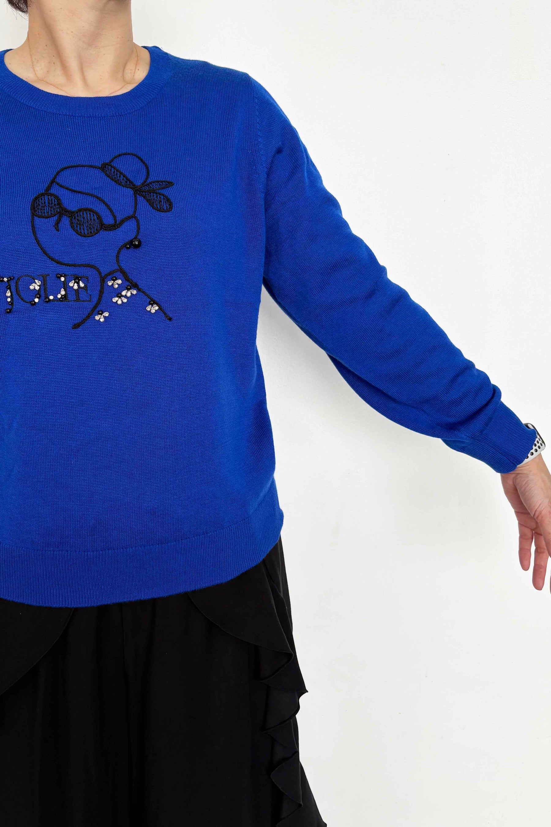 女の子柄刺繍ニット