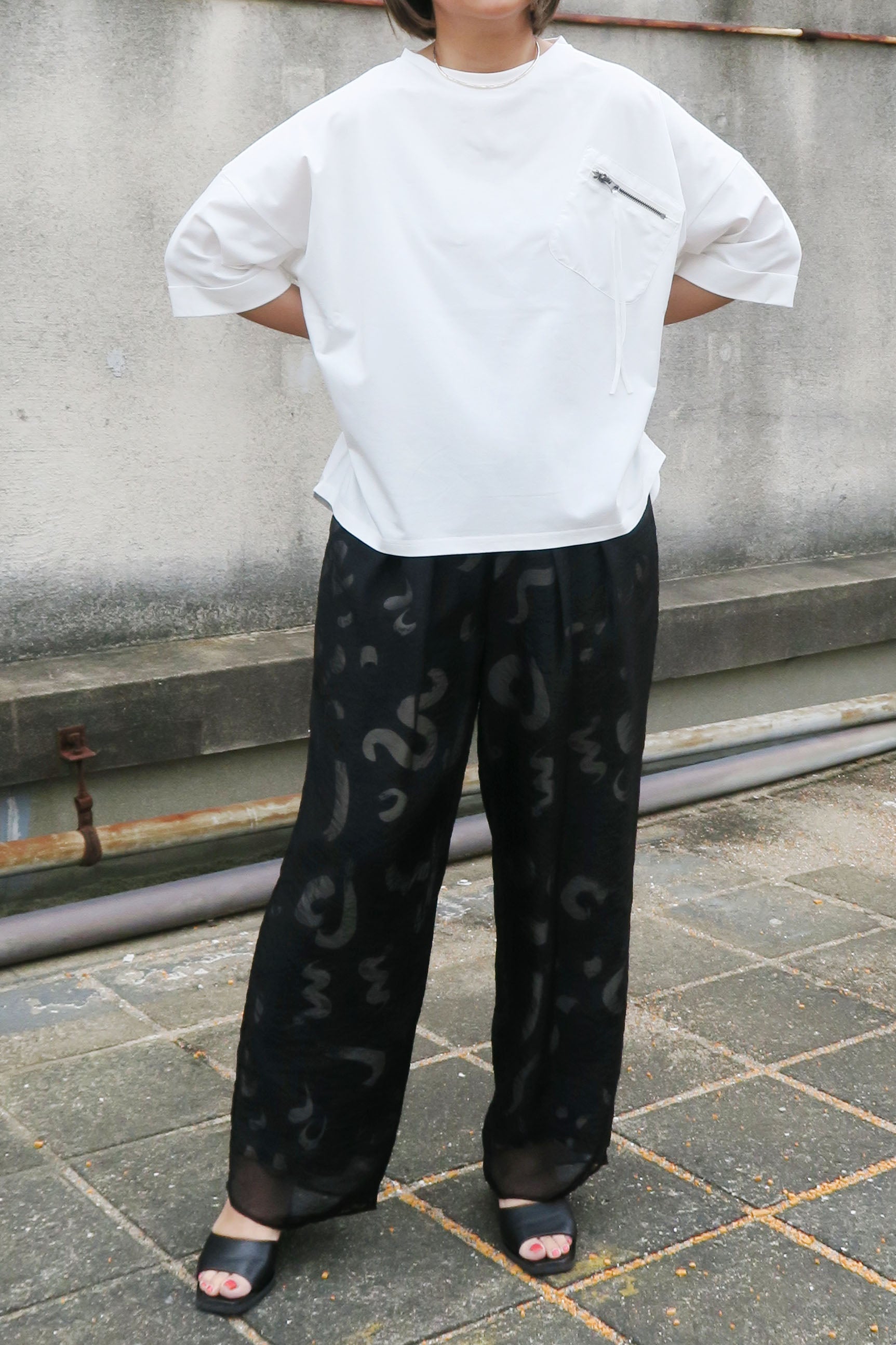 33℃ (サーティスリー) 胸ポケットTee gz504803 オフシロ