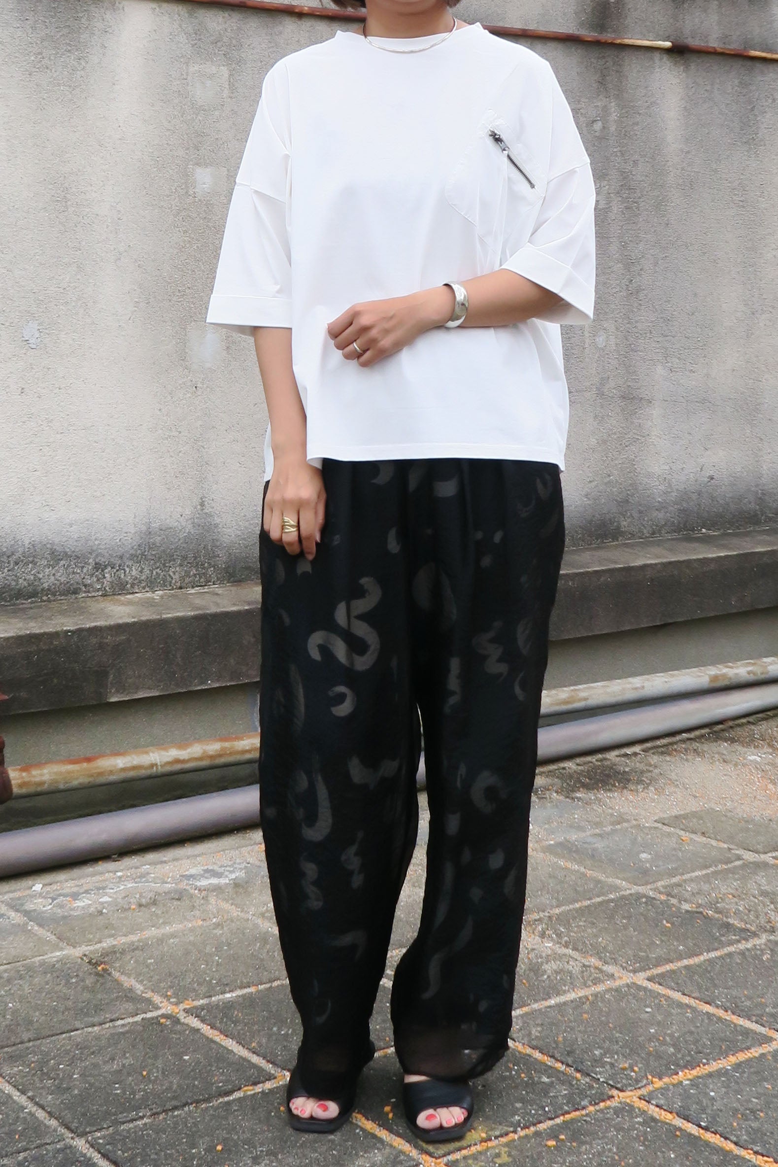 33℃ (サーティスリー) 胸ポケットTee gz504803 オフシロ