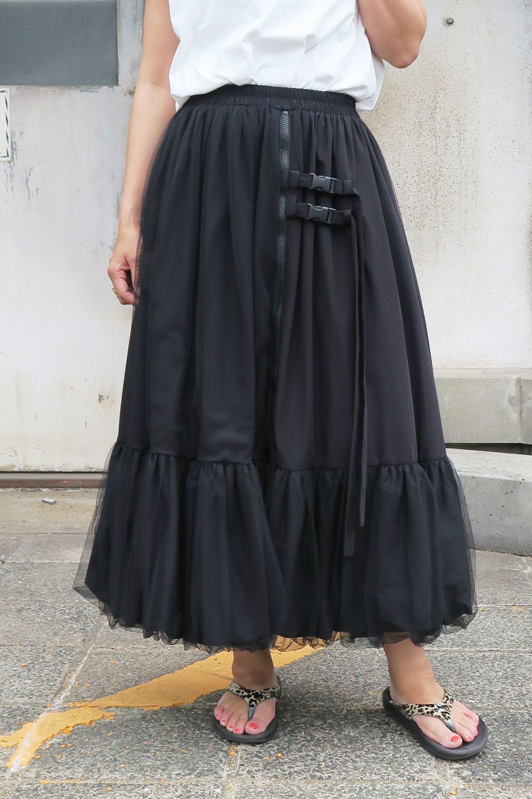 PaulineBleu (ポリーヌブロー) センターzipチュール裾バルーンスカート 87042 ブラック