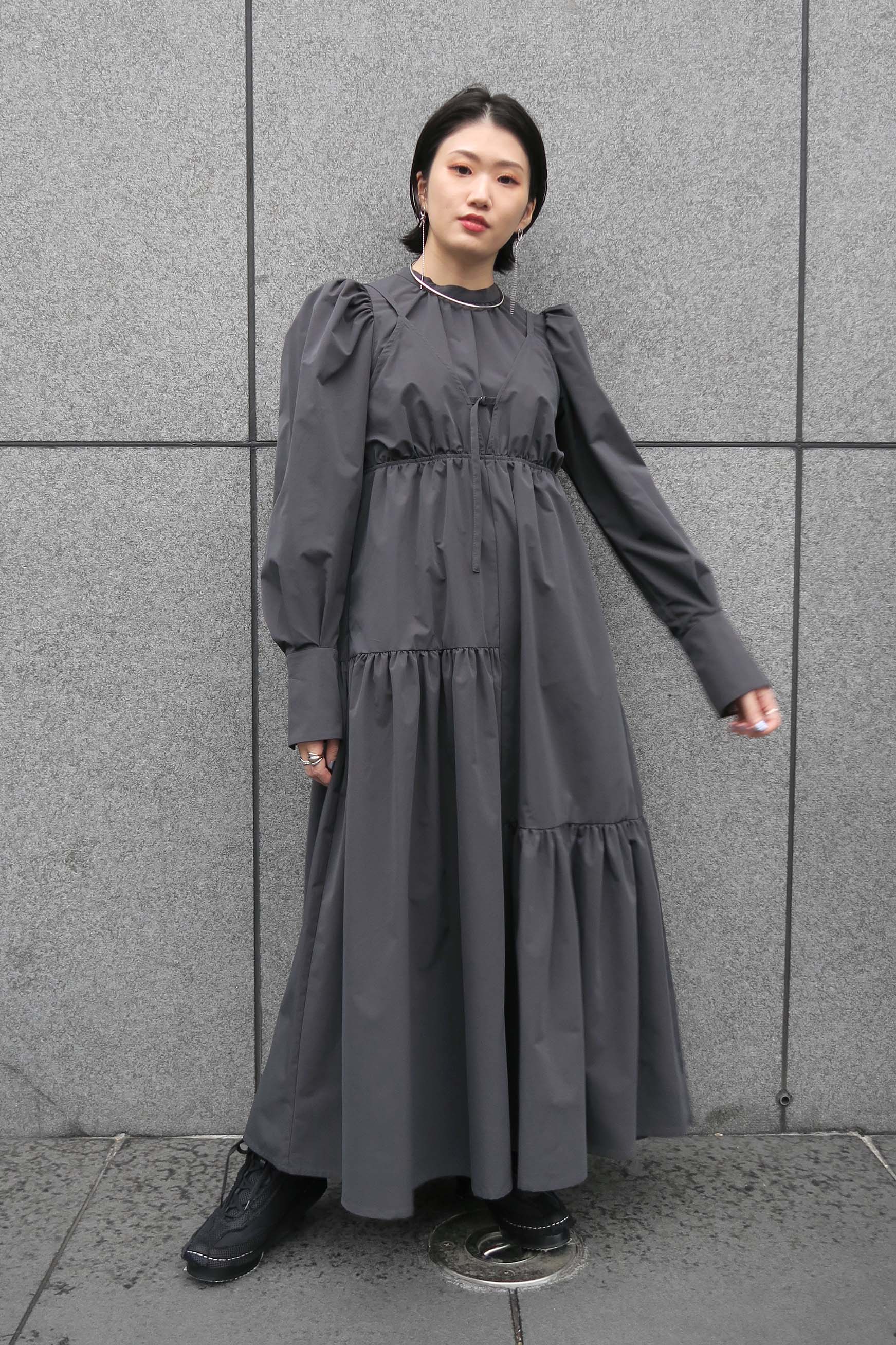 レイヤードライクティアードワンピース