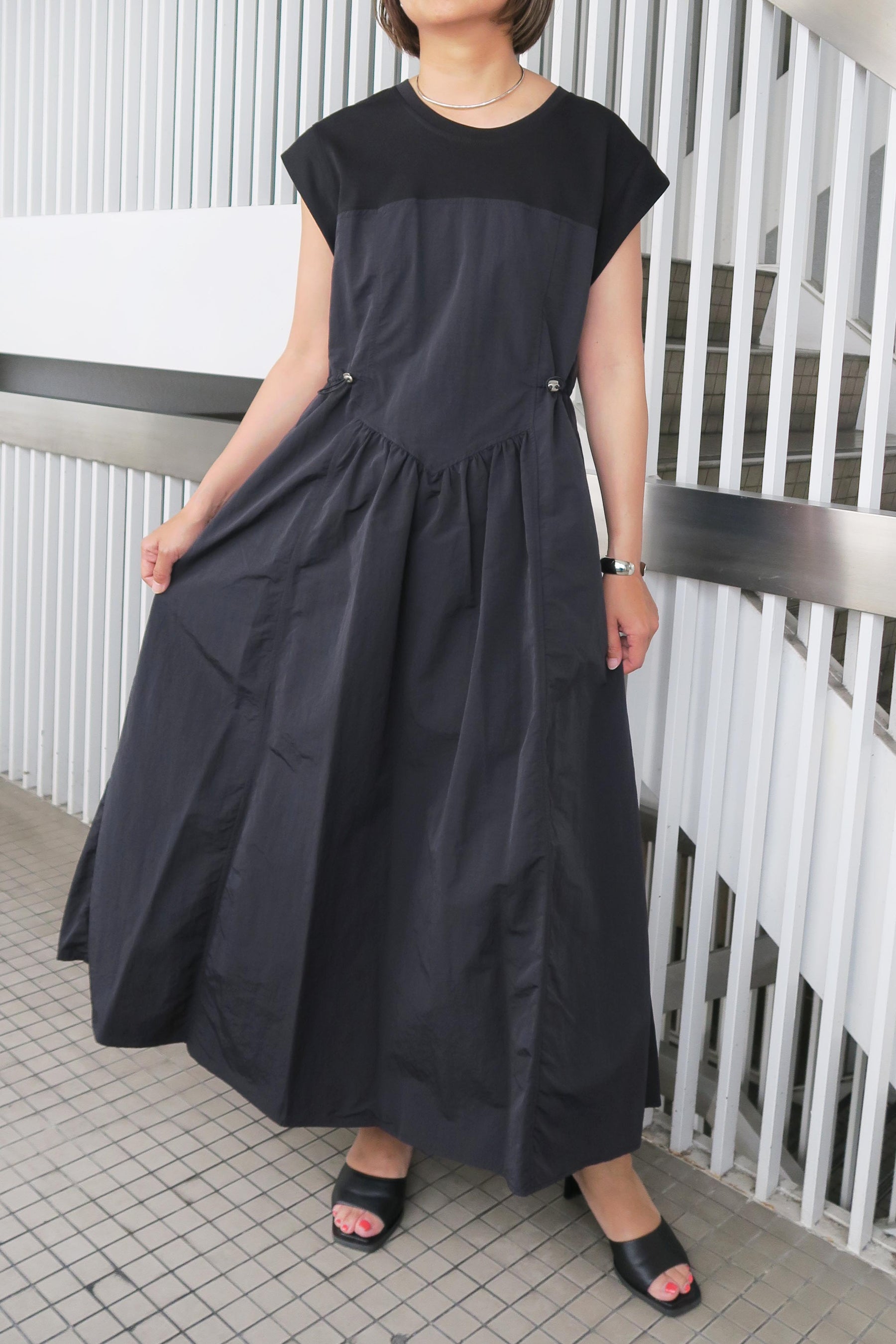 PaulineBleu (ポリーヌブロー) 異素材切替ギャザーワンピース 56981 ブラック