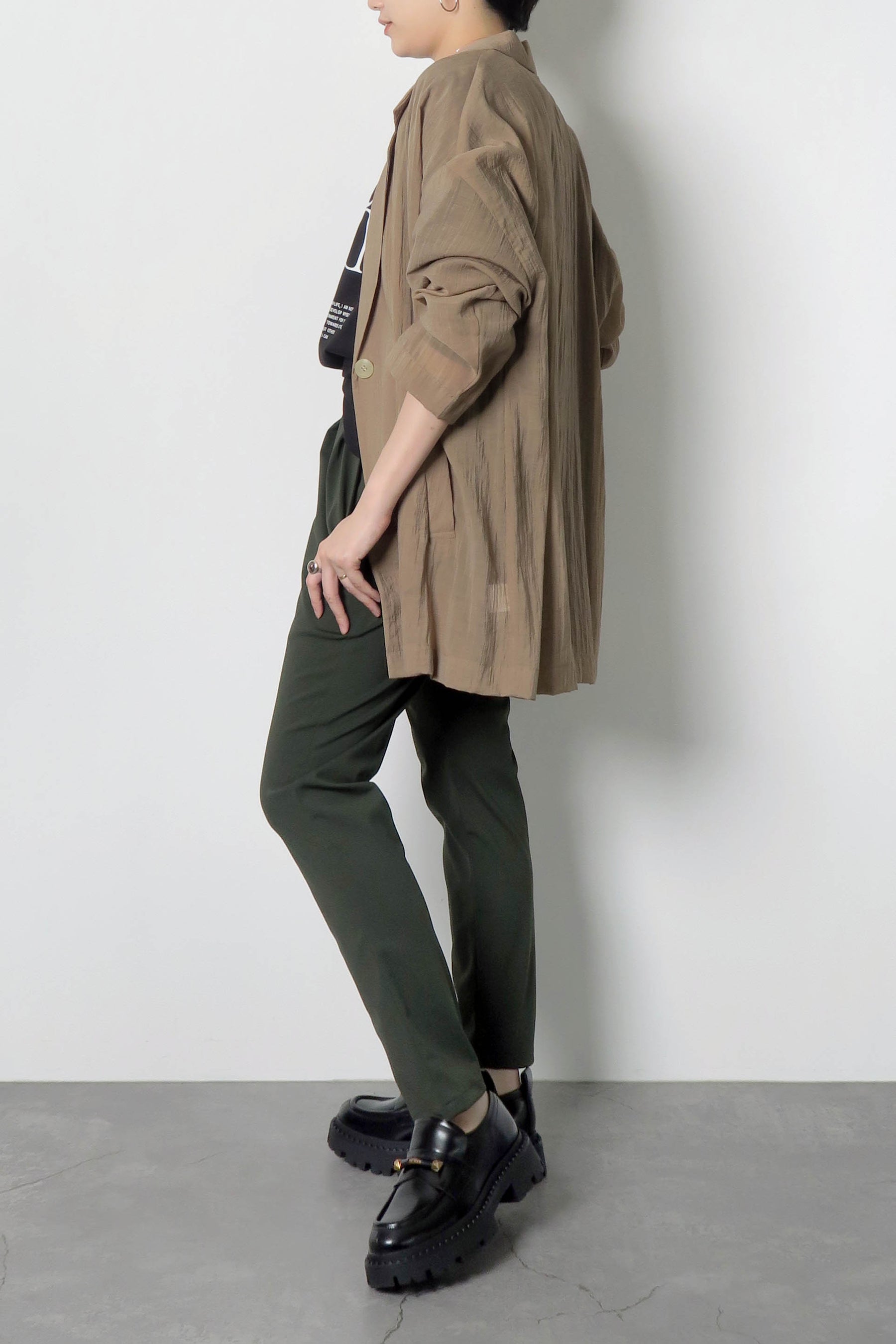 ハイテンションストレッチテーパードパンツ