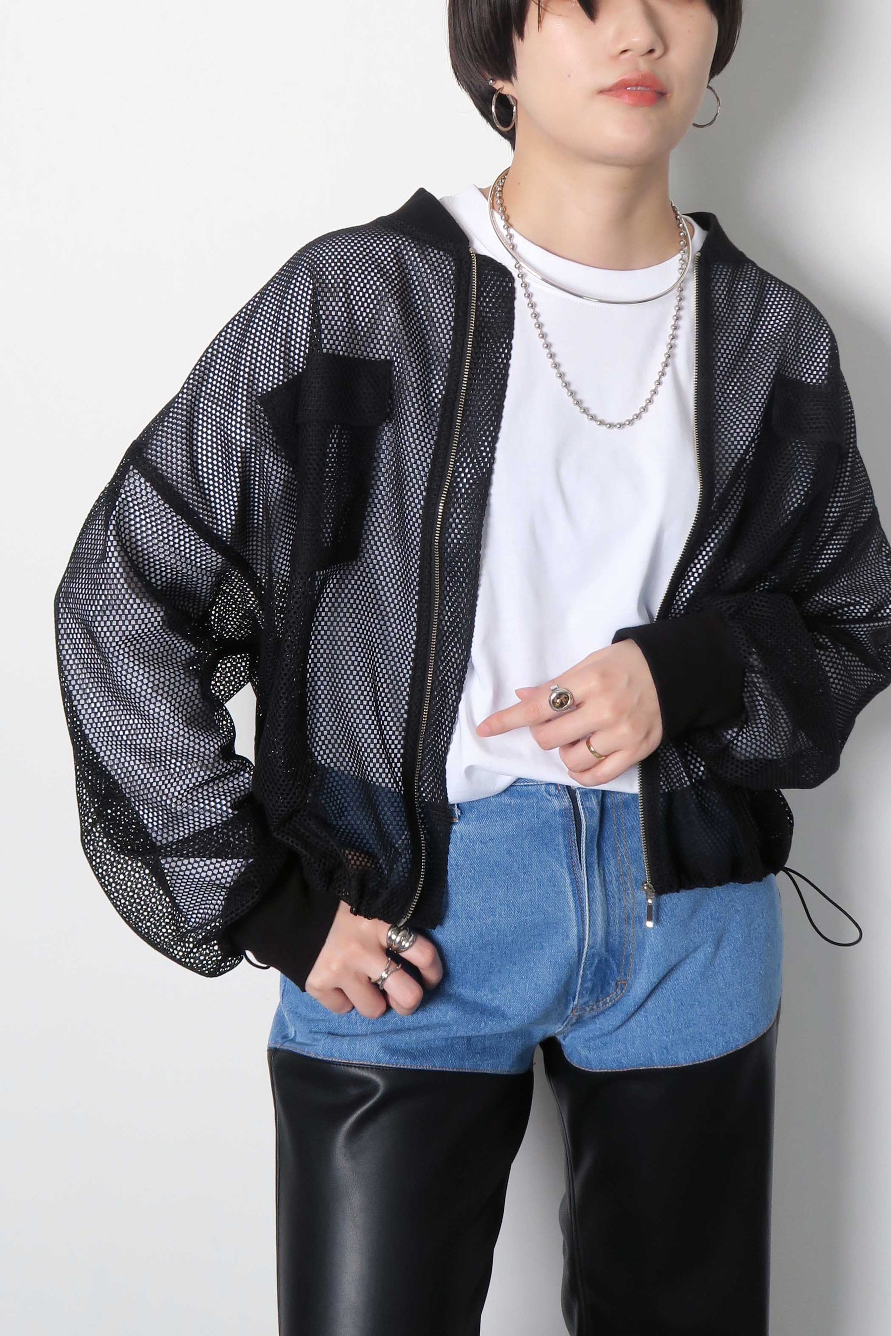 ショート丈メッシュブルゾン