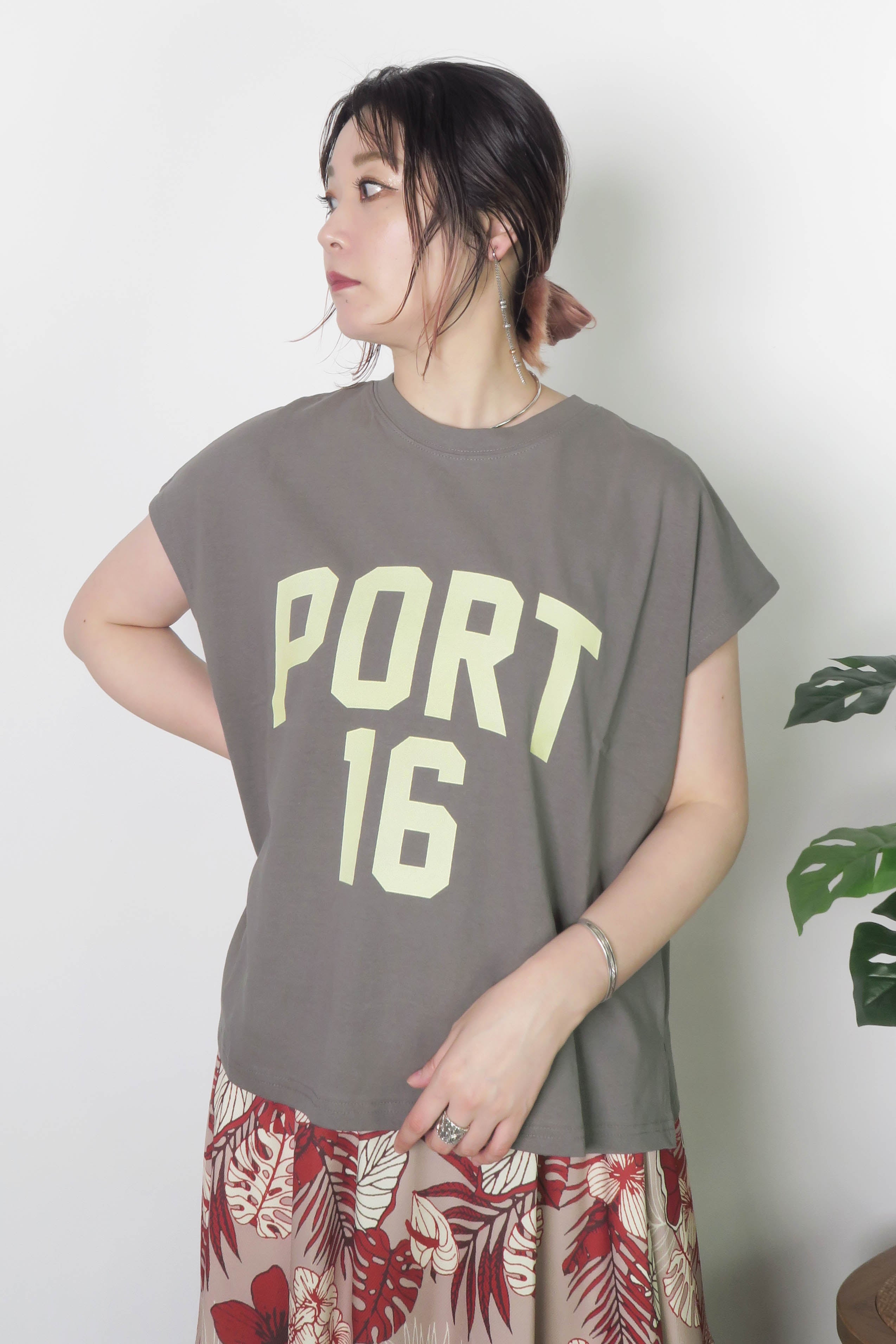 CHIGNON CLOVEプリントtee | selectshop_freedom STORE