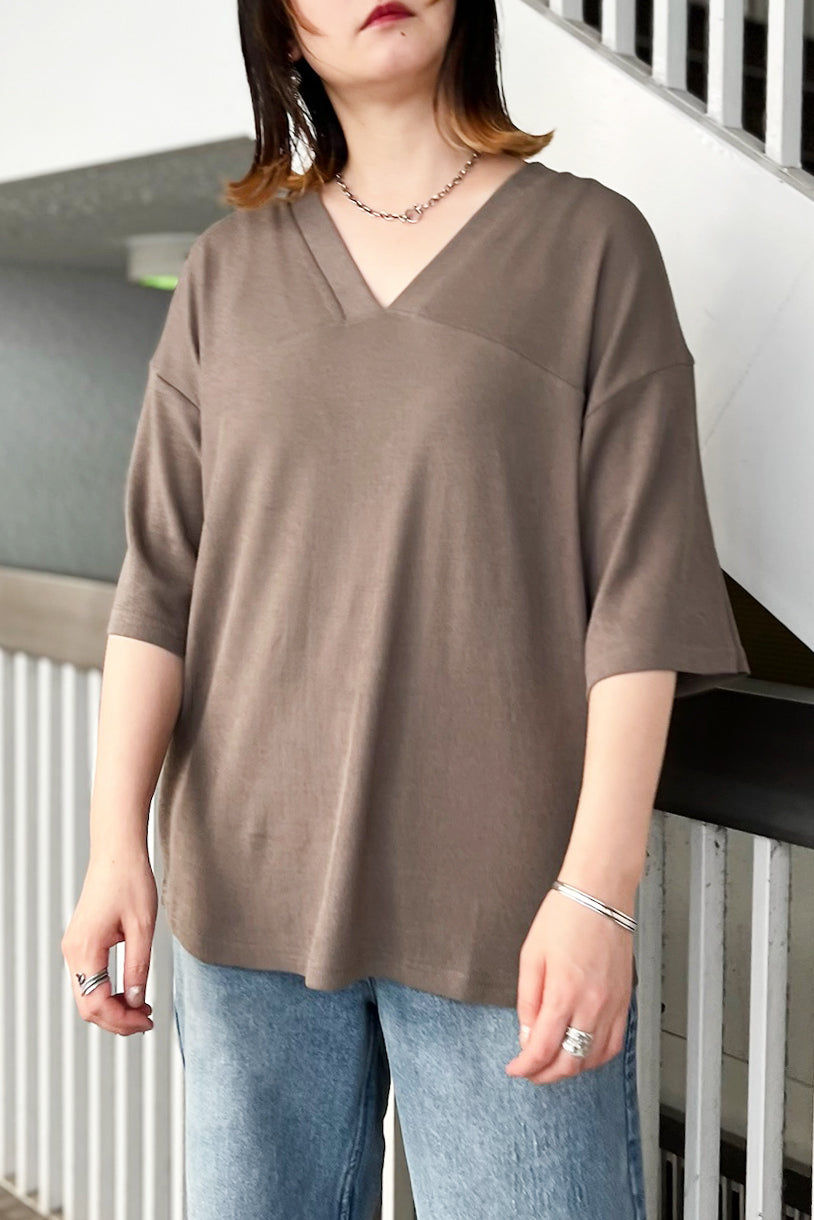 YENN　イェン　2WAY V-NECK TOPS Y252-82034 YENN(イェン) 2way-vネックトップス Y252-82034