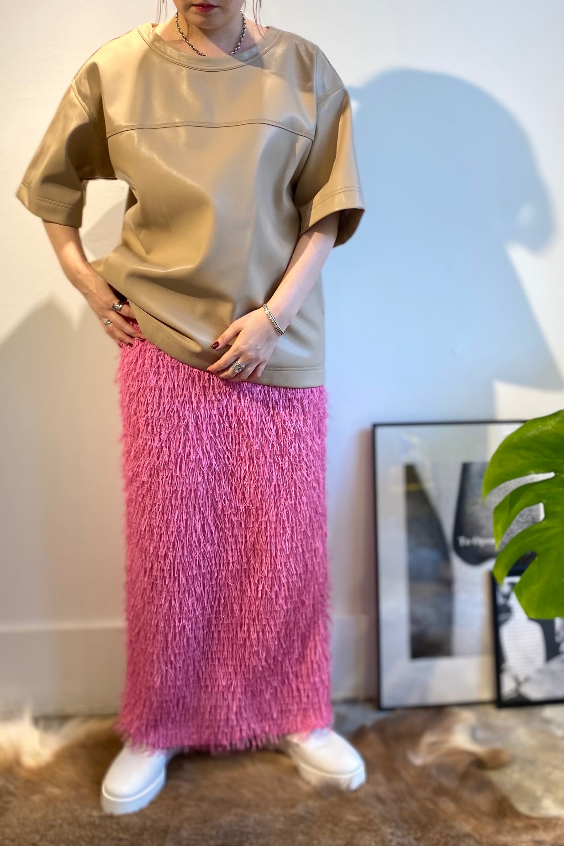 フサフサタイトスカート