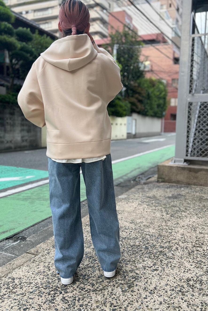 CHIGNON (シニヨン) ダンボールパーカー 8234-028kk レディース フーディー