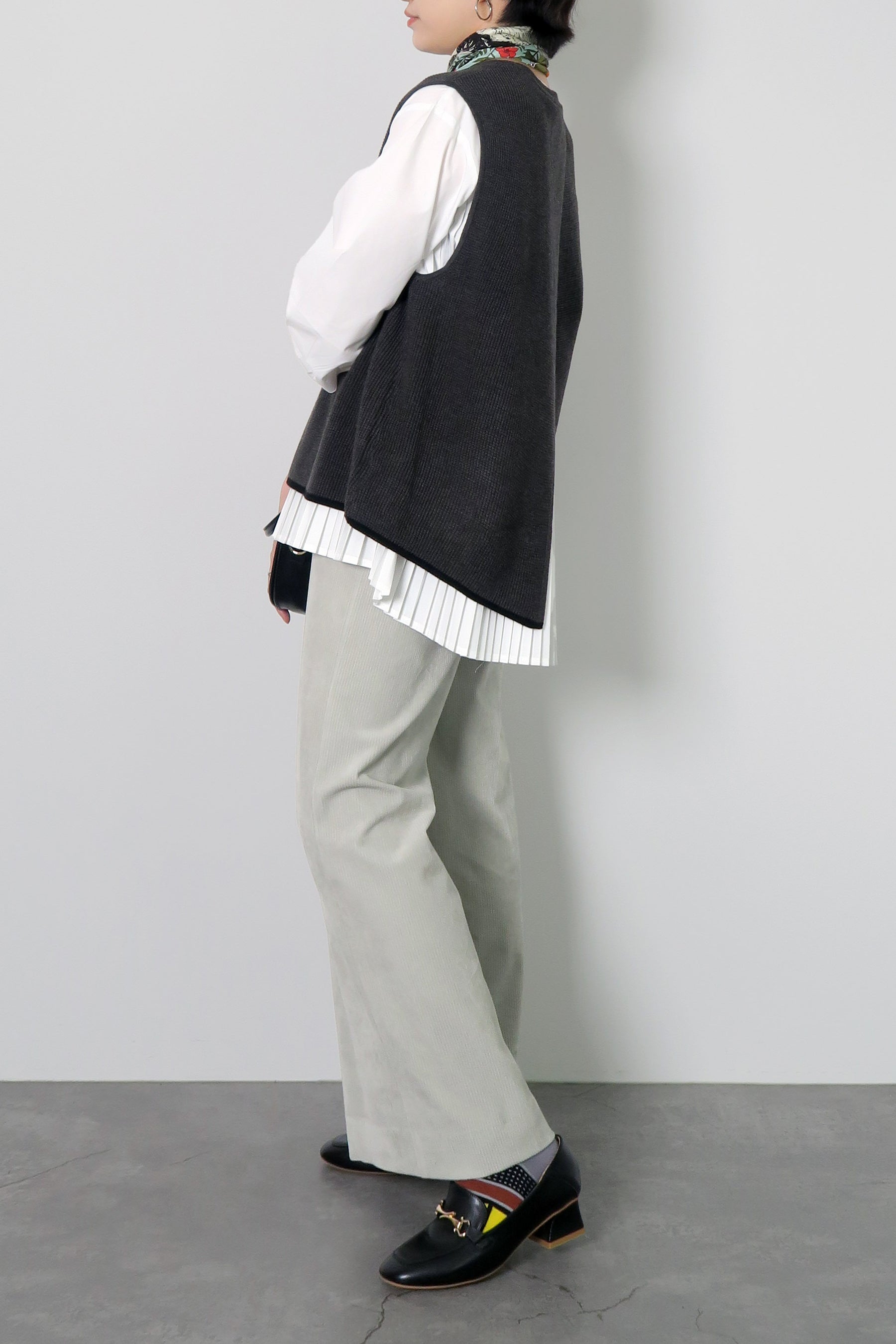 コーデュロイワイドパンツ