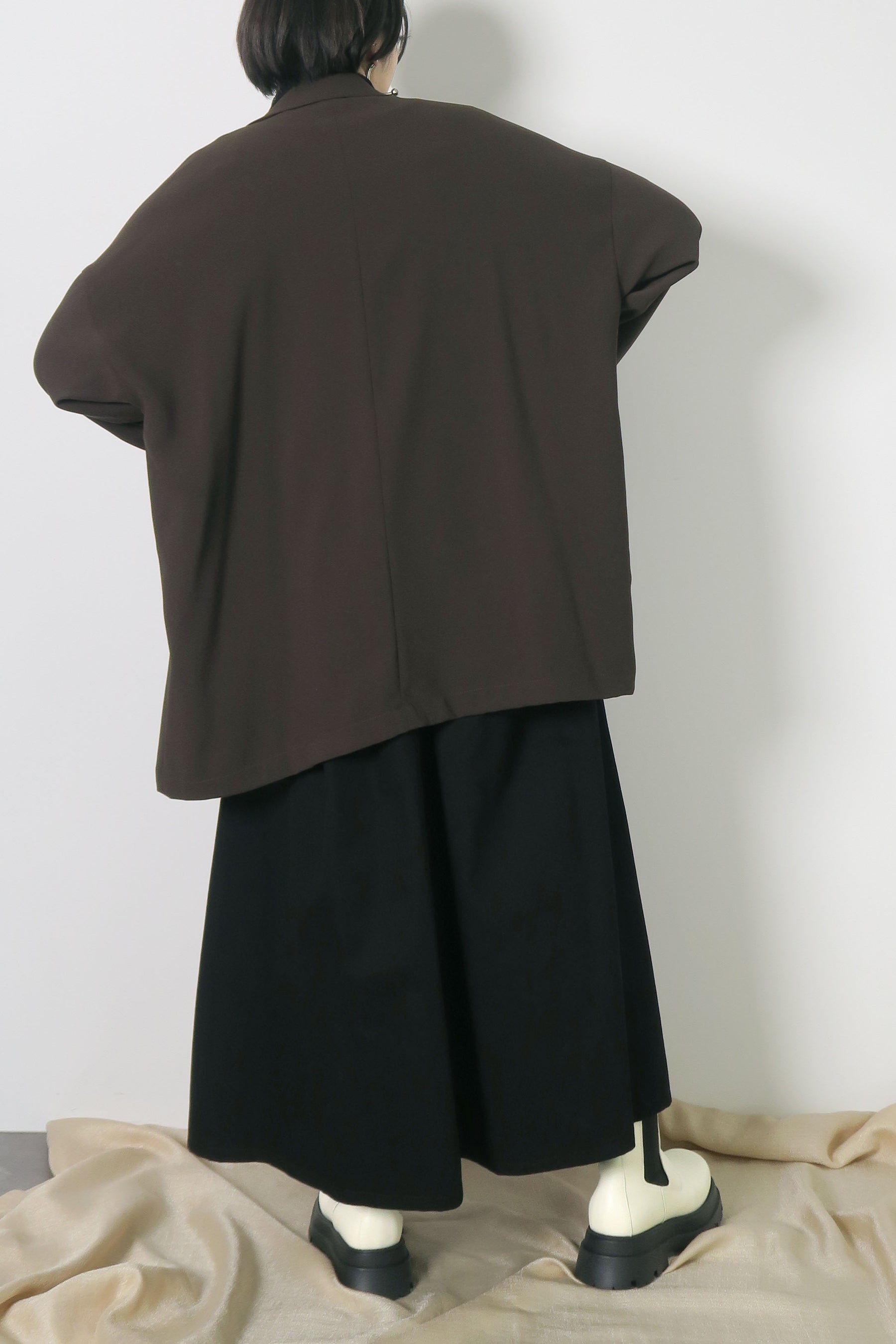 ロングスリーブジャケット