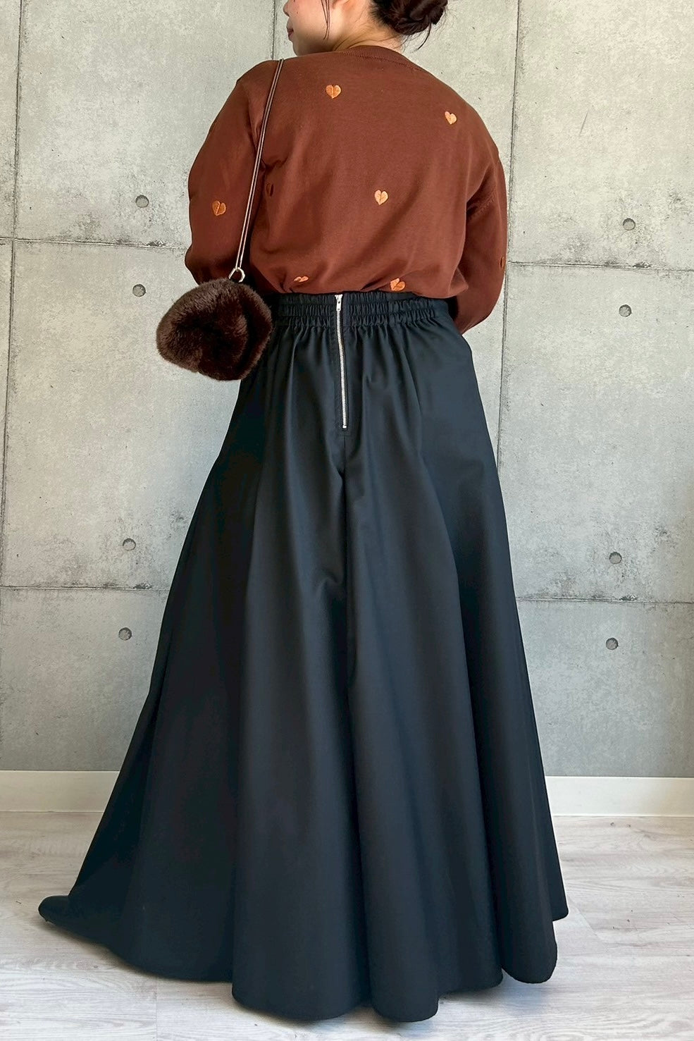 ♡モチーフ刺繍ニット