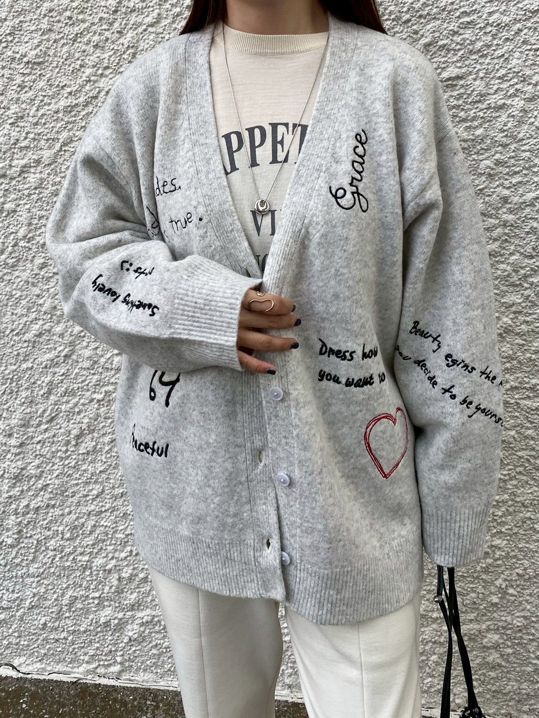 ROSIEE (ロージー) レタリング刺繍ニットカーディガン R791222