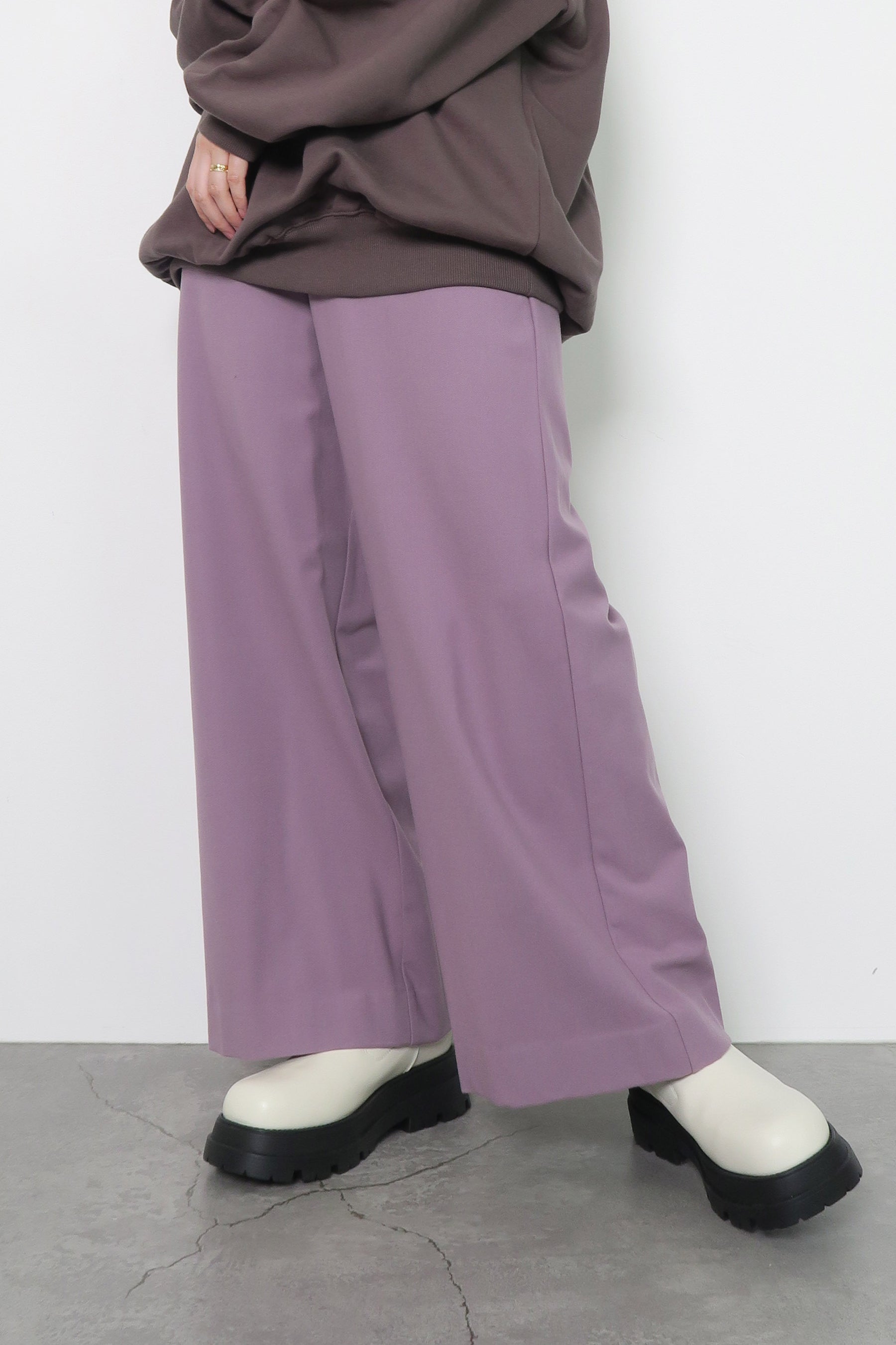ウォームストレッチワイドパンツ