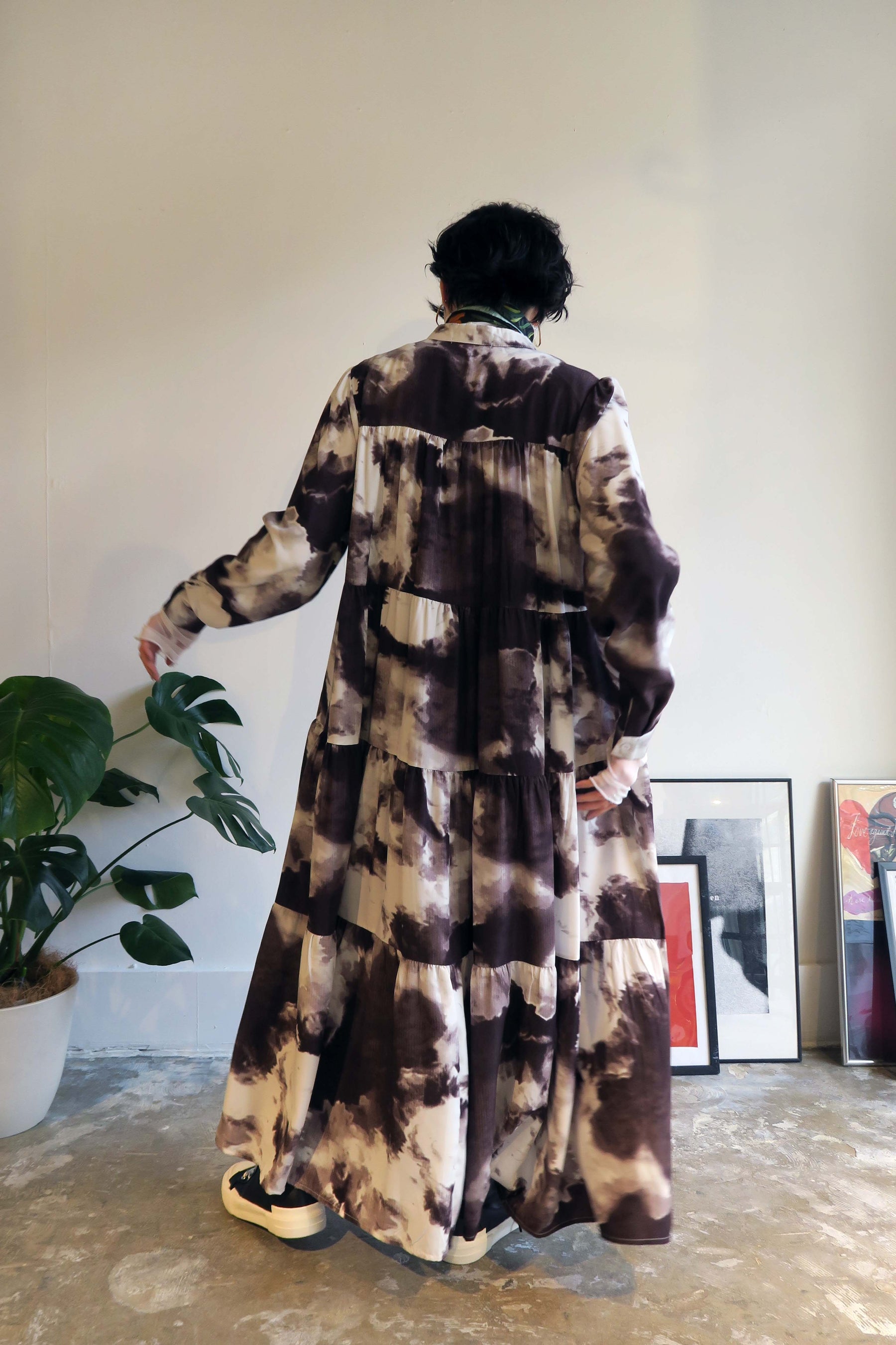 PaulineBleu ポリーヌブロー ムラ染 ティアード ワンピース 長袖 モノトーン