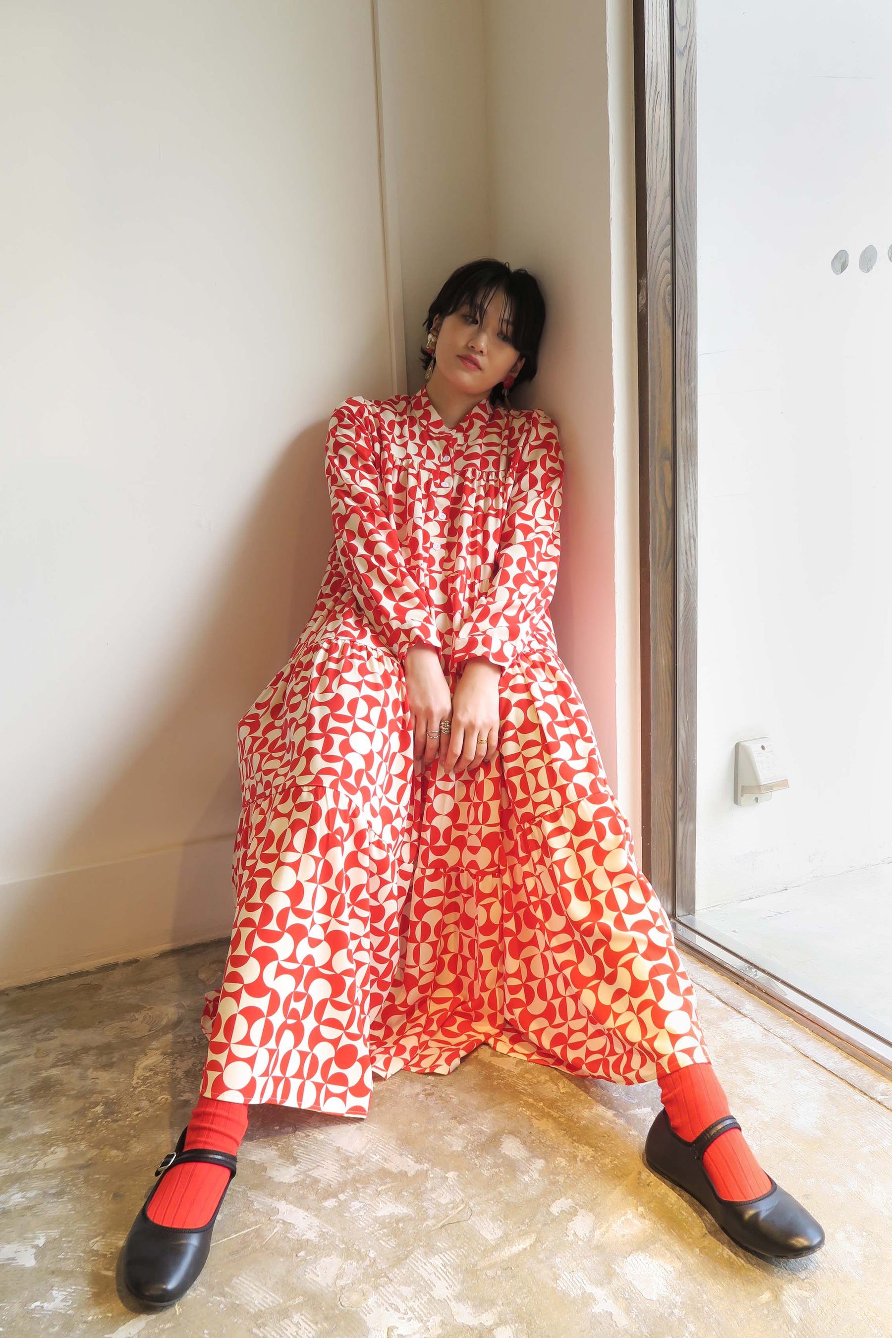 PaulineBleu ポリーヌブロー 赤 ジオメトリック柄 リゾート ティアード ワンピース 長袖 ドット
