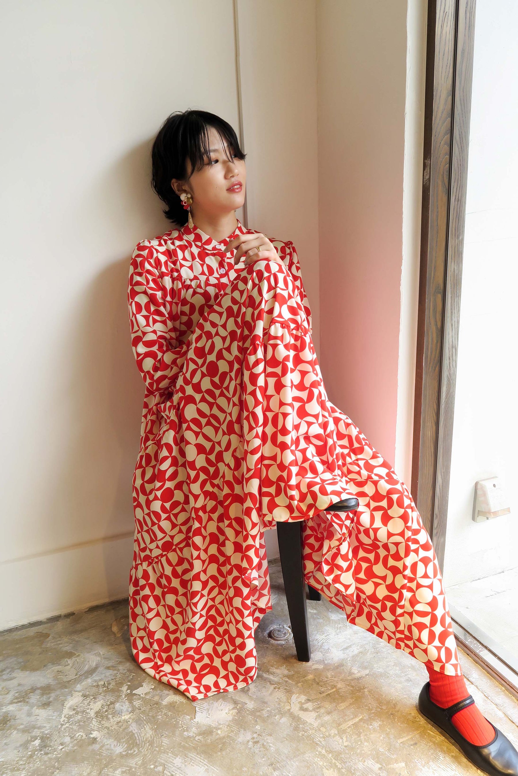 PaulineBleu ポリーヌブロー 赤 ジオメトリック柄 リゾート ティアード ワンピース 長袖 ドット