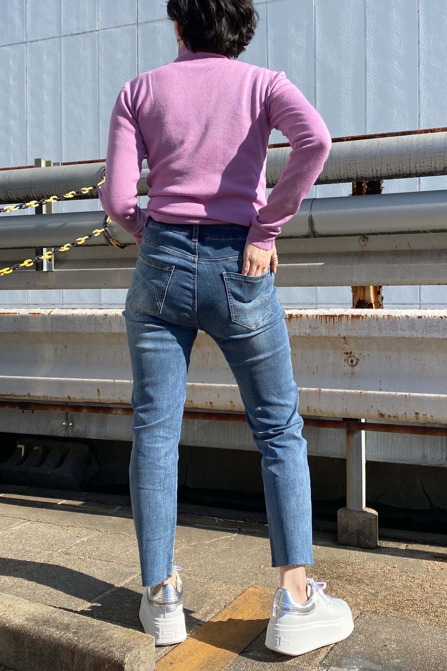 サイドラインスキニーデニムパンツ