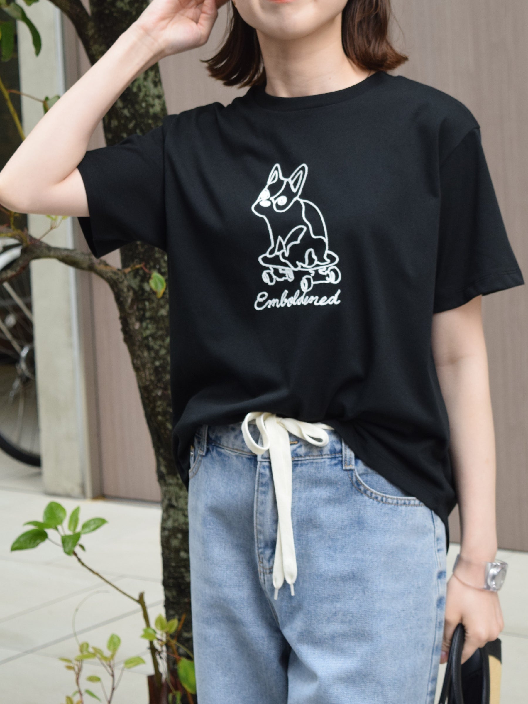 フレンチブルドッグコード刺繍Tシャツ