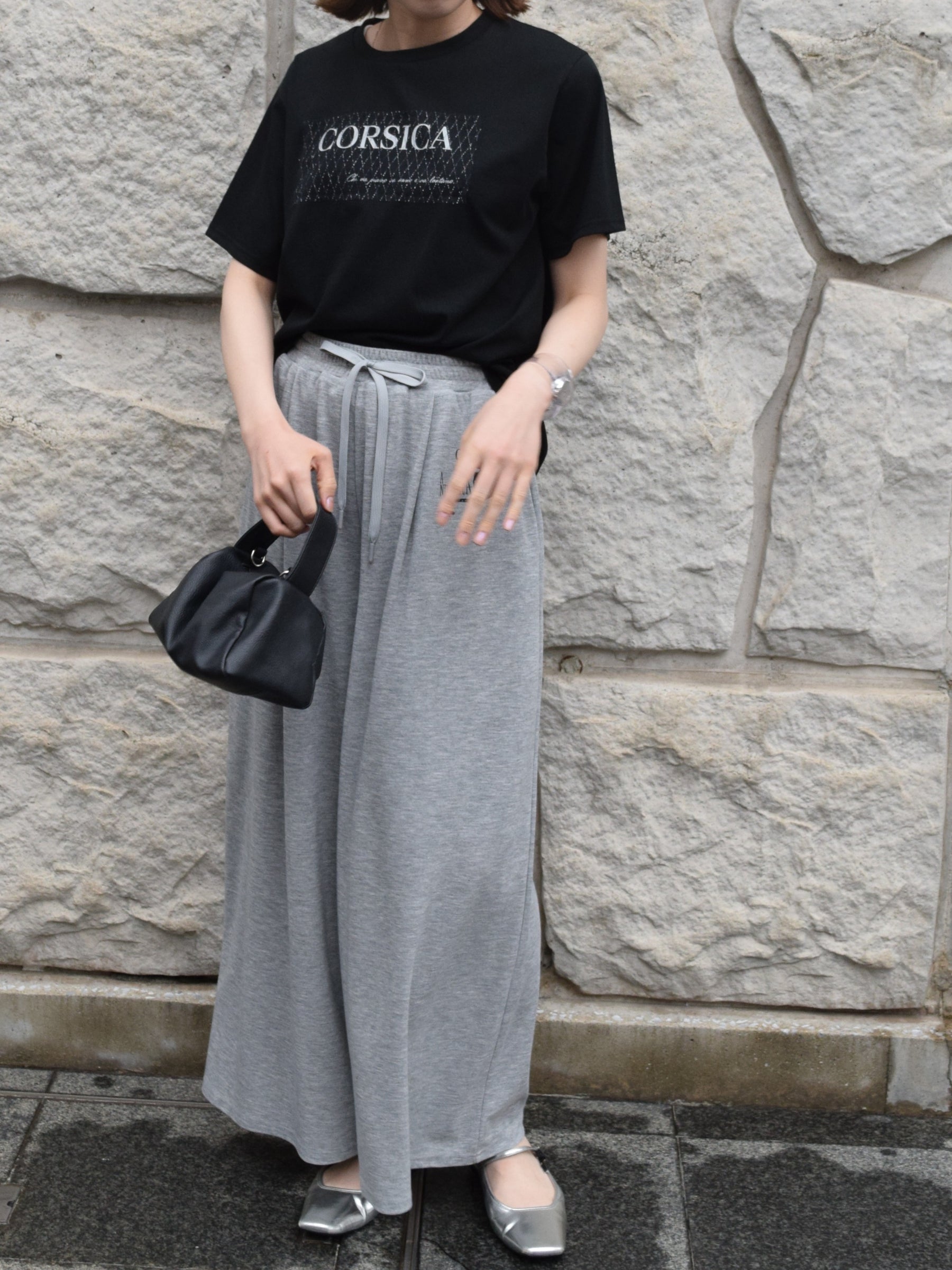 ラメチュール重ねロゴプリントTシャツ