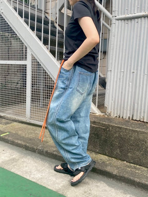 ストレッチテーパードデニム