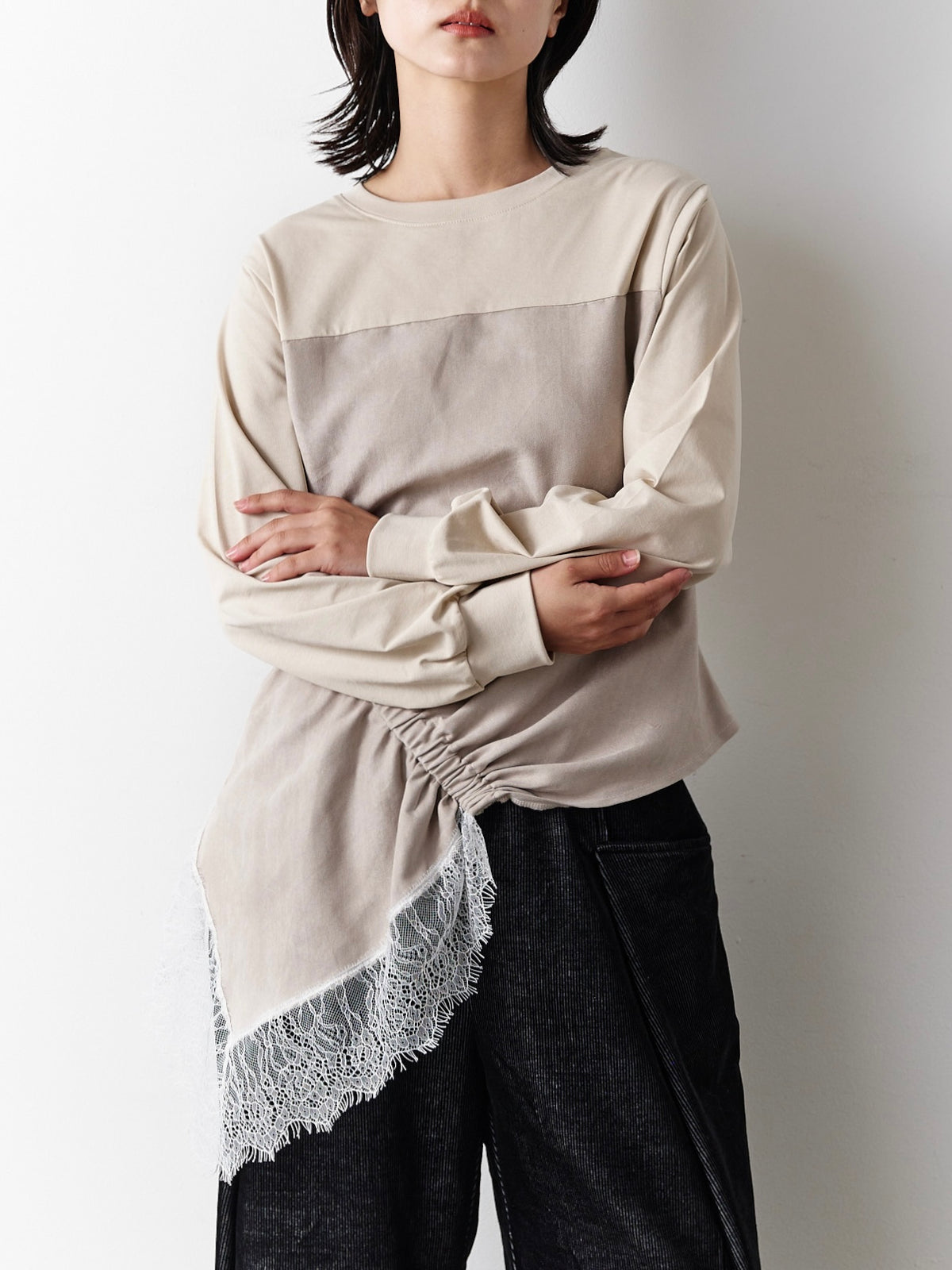 アシメトリーサイドフリルロンT.