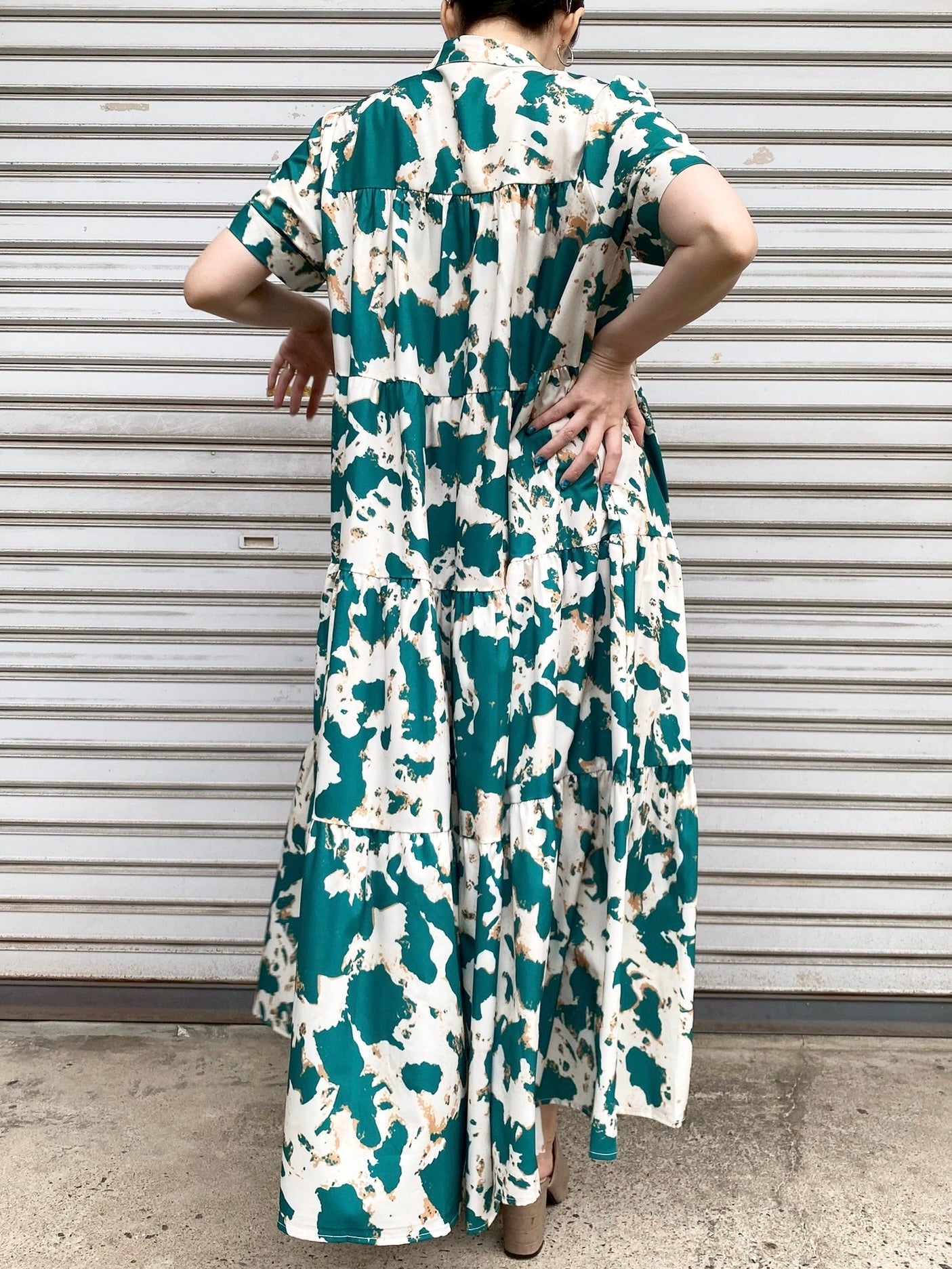 アートペイント柄プリント半袖ティアードワンピース