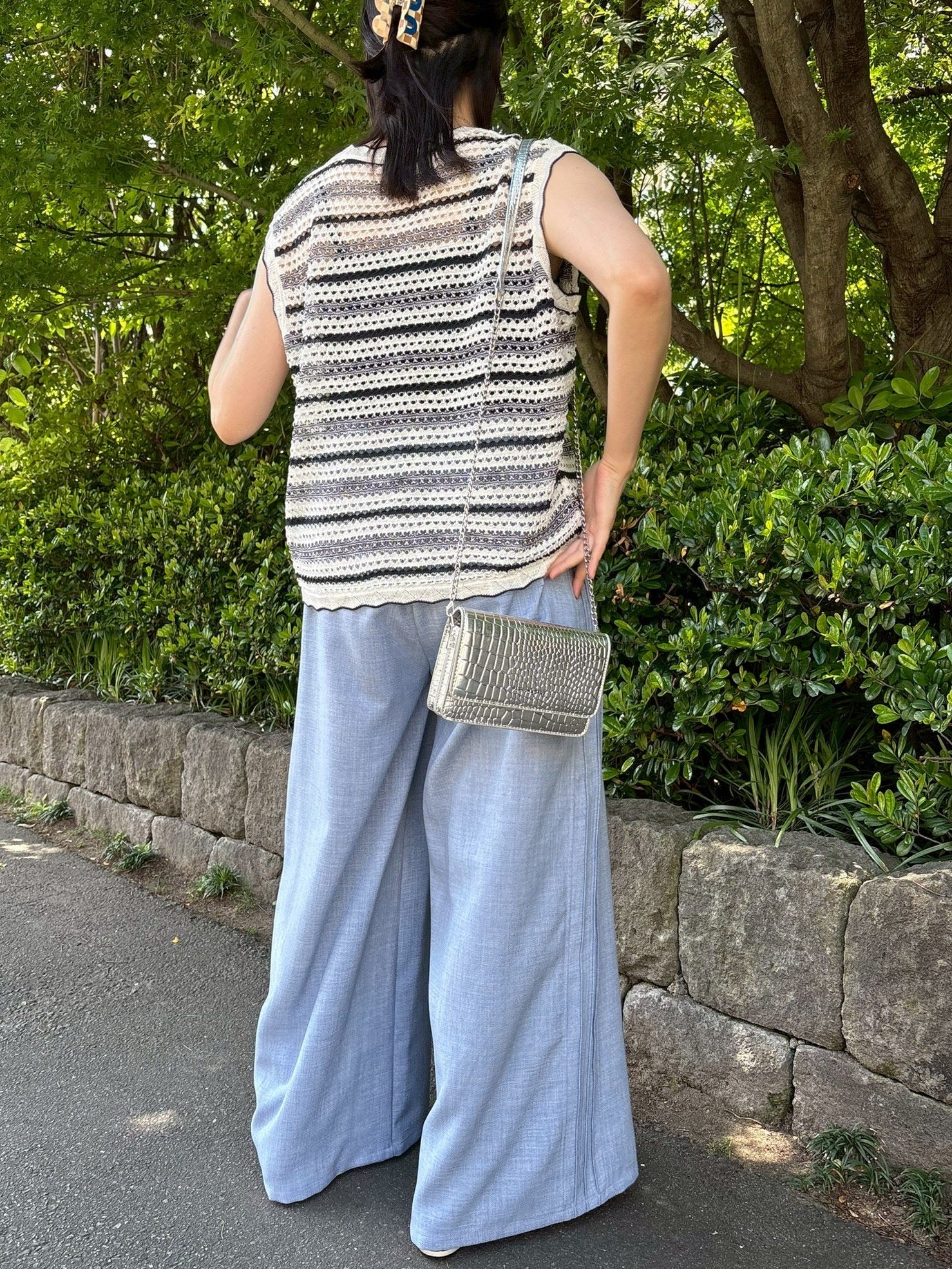 ボーダーノースリーブニット