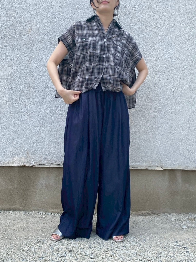 タックイージーワイドパンツ