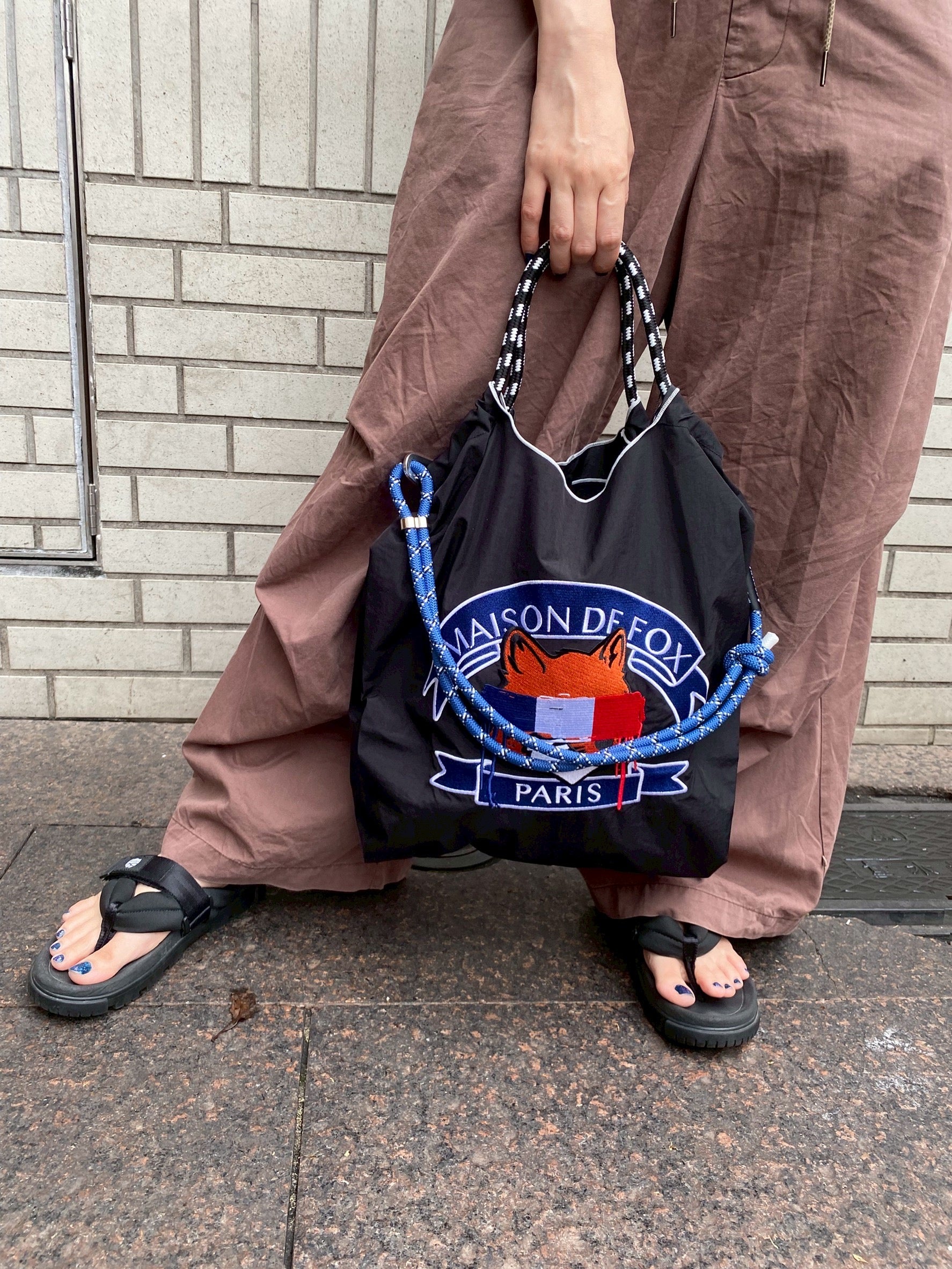 ショルダーストラップ