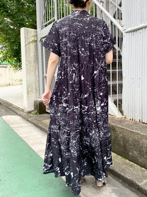 ペイント柄プリント半袖ティアードワンピース