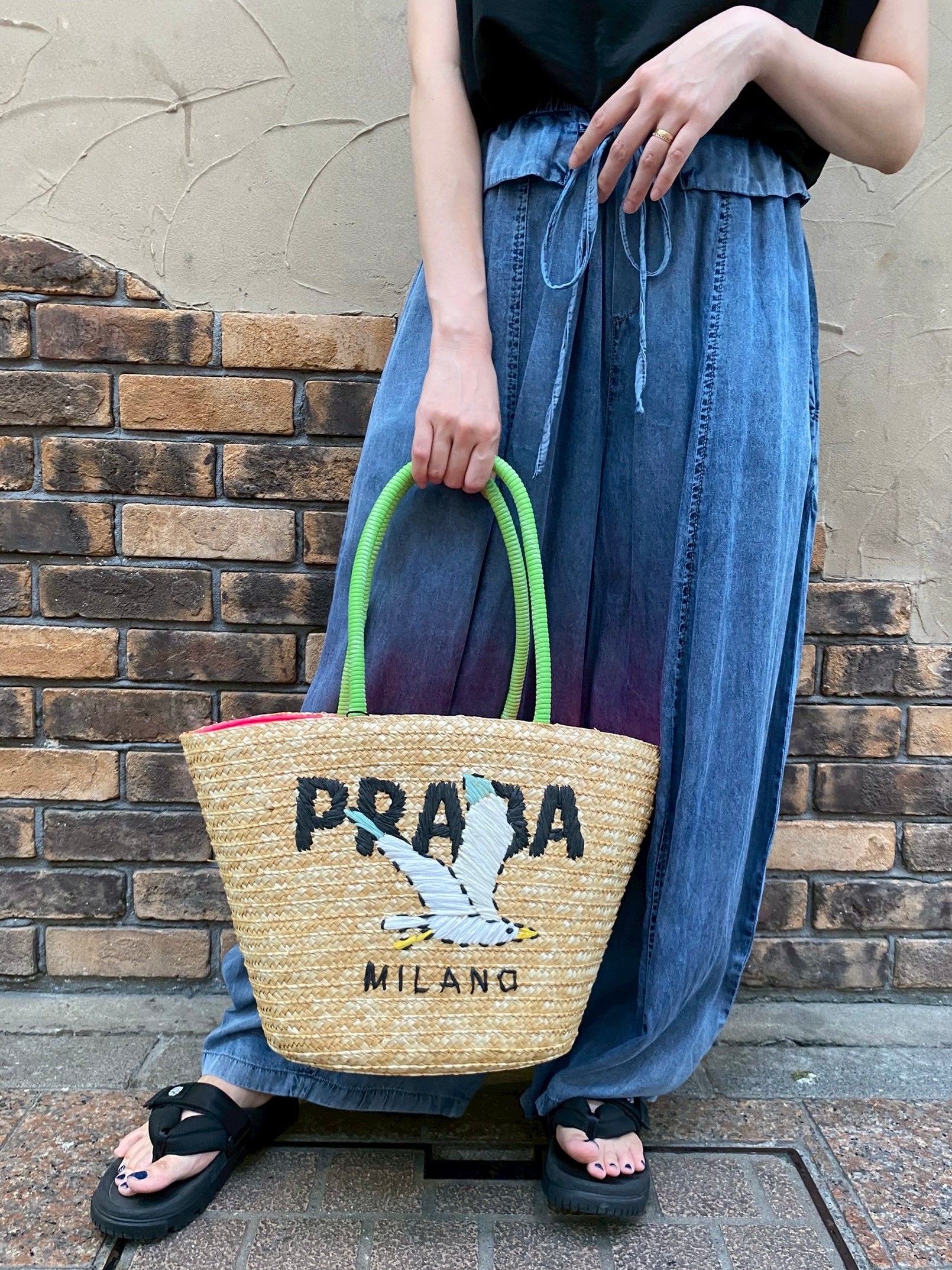 スワン×ロゴカゴバッグ
