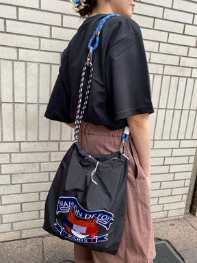 ショルダーストラップ