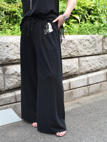 ジャガー柄プリントイージーパンツ